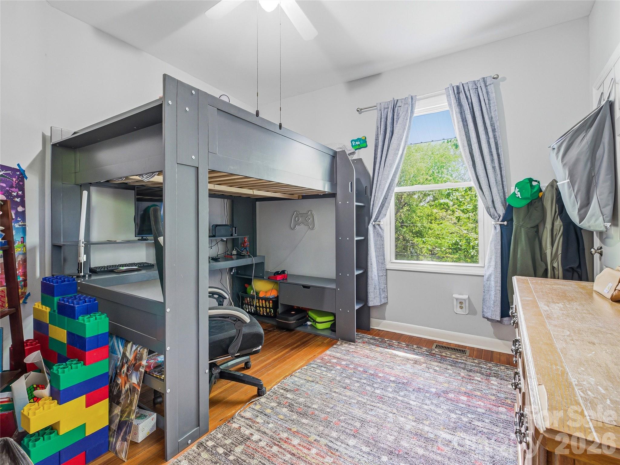 95 Baker Avenue — Asheville
