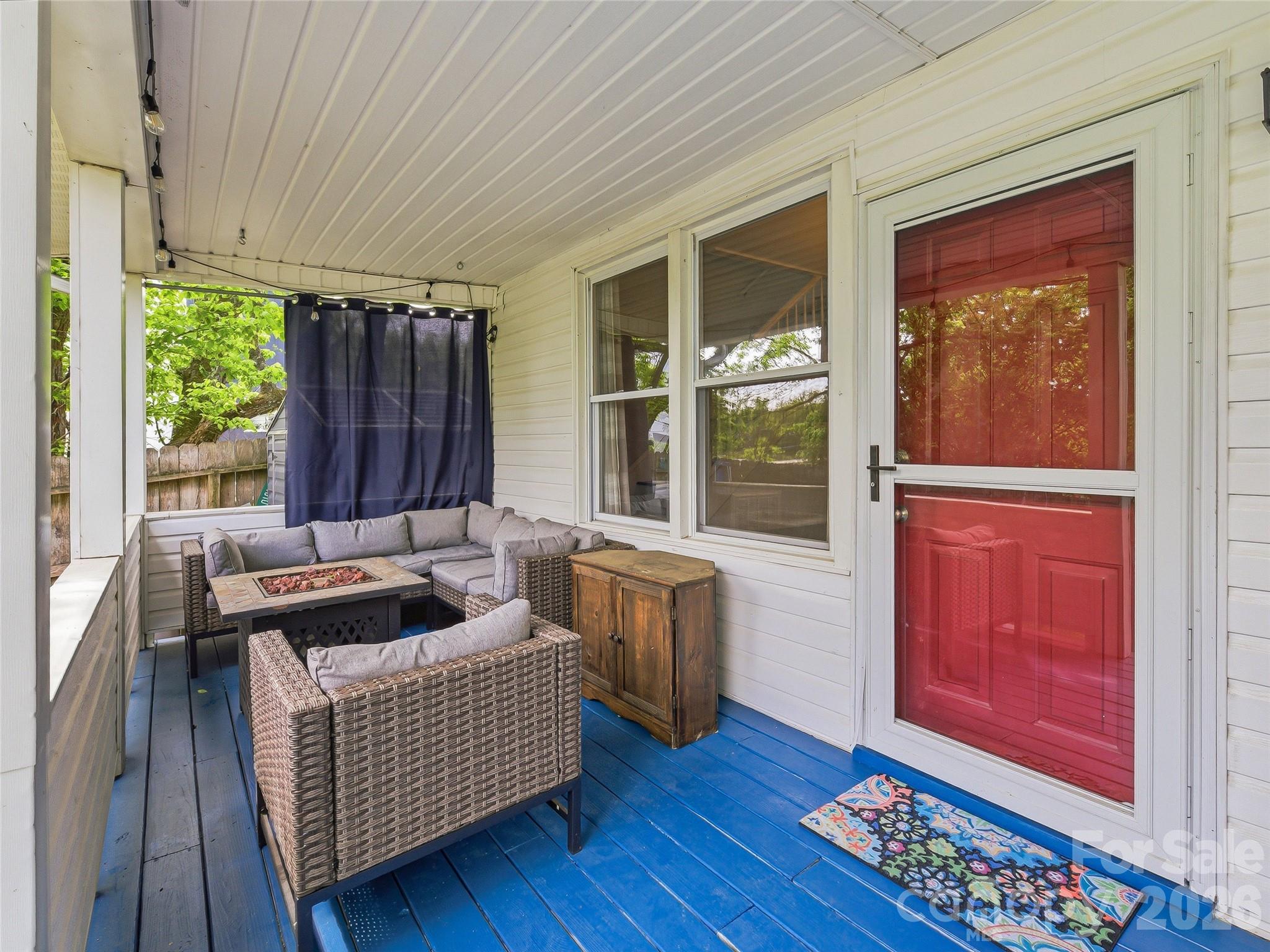 95 Baker Avenue — Asheville