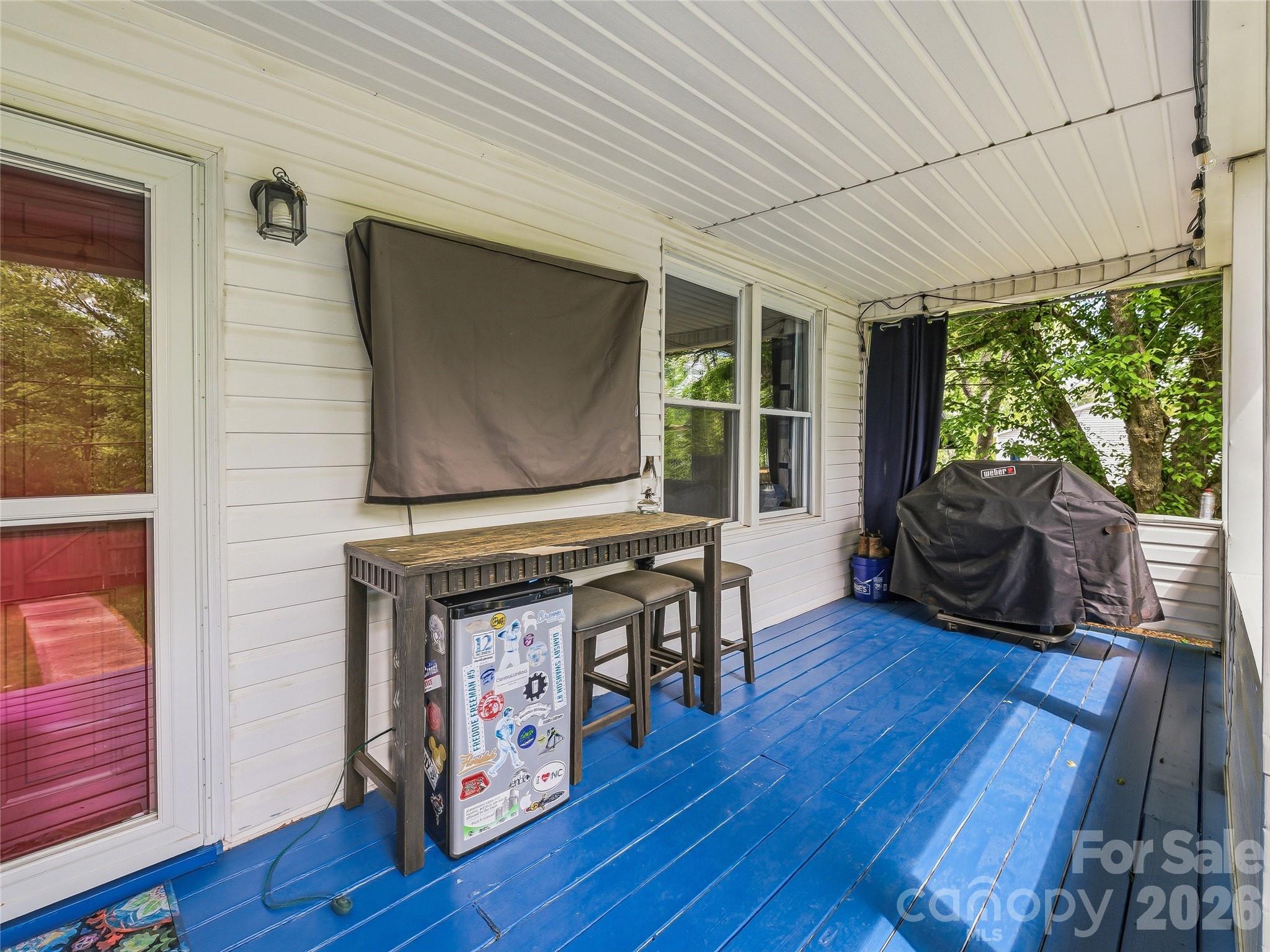 95 Baker Avenue — Asheville