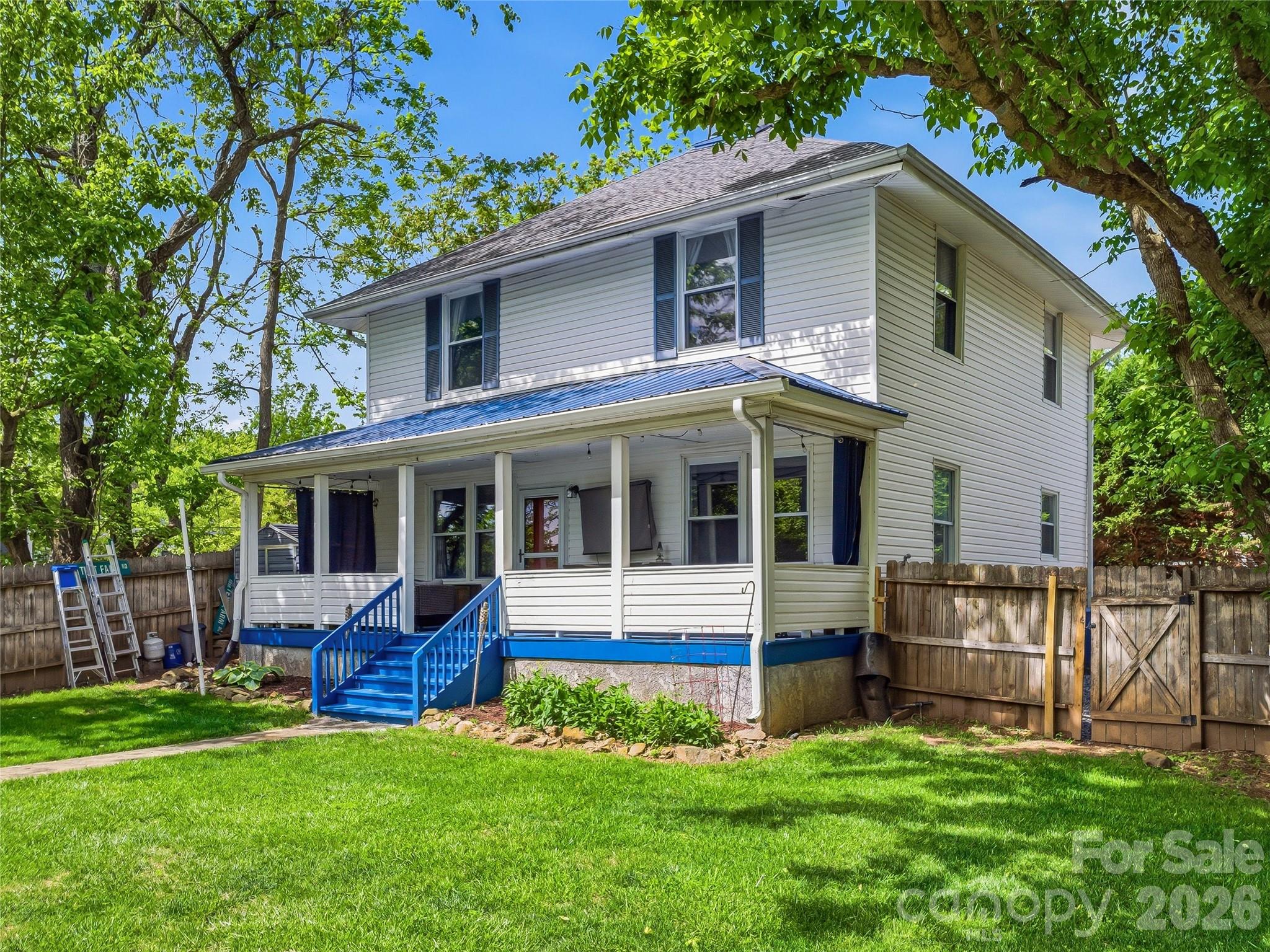 95 Baker Avenue — Asheville
