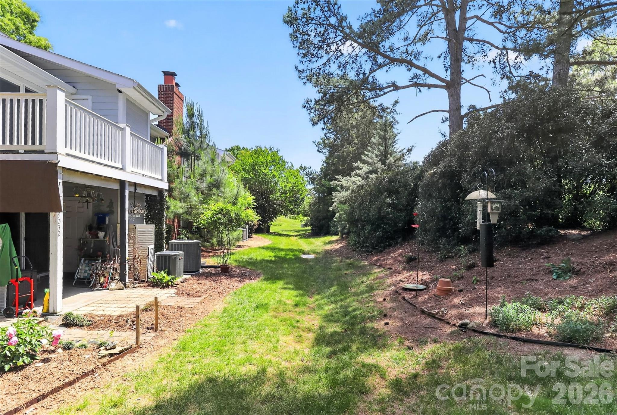 9234 Kings Canyon Drive — Charlotte