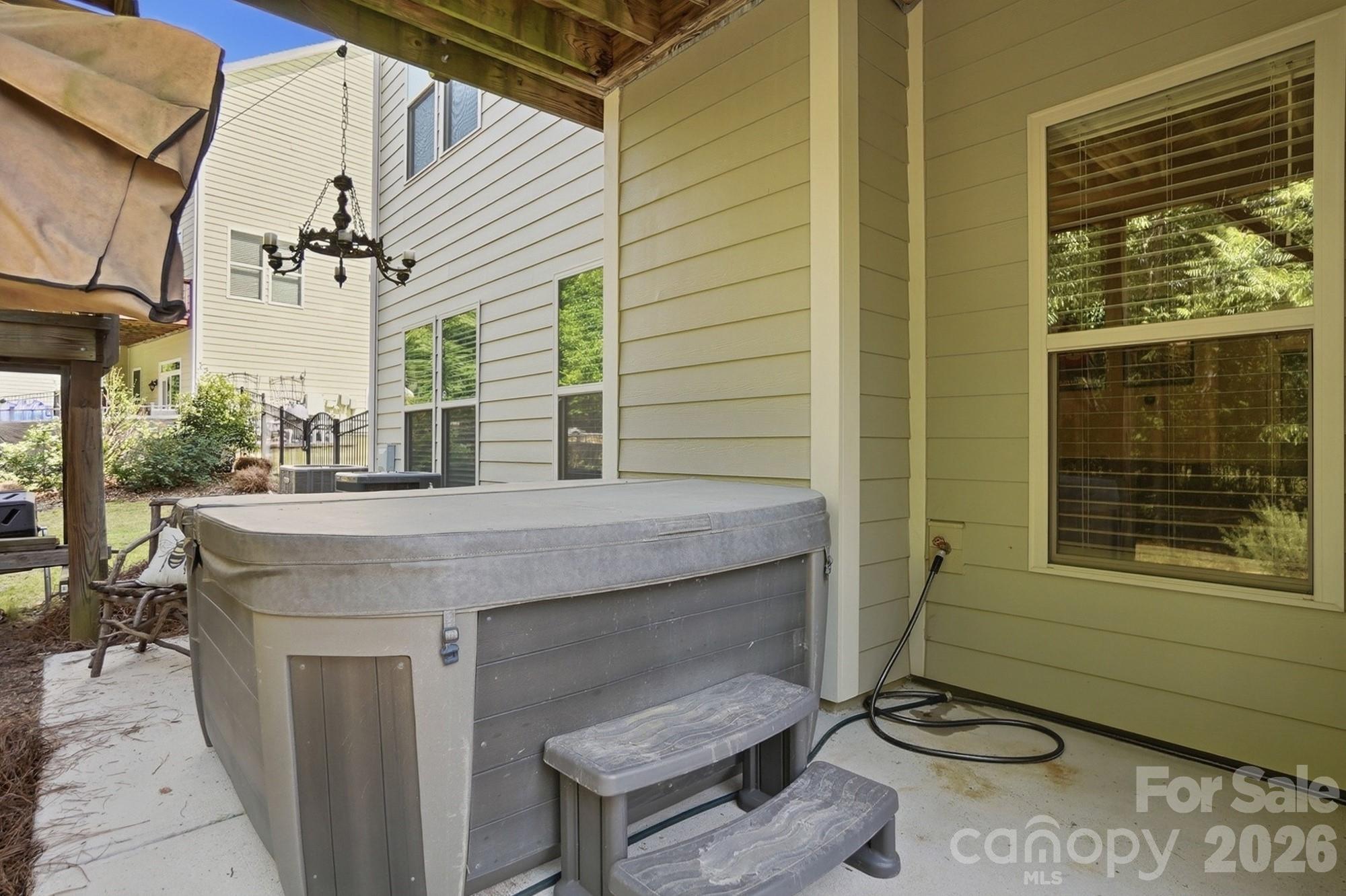 522 Iron Horse Lane — Midland