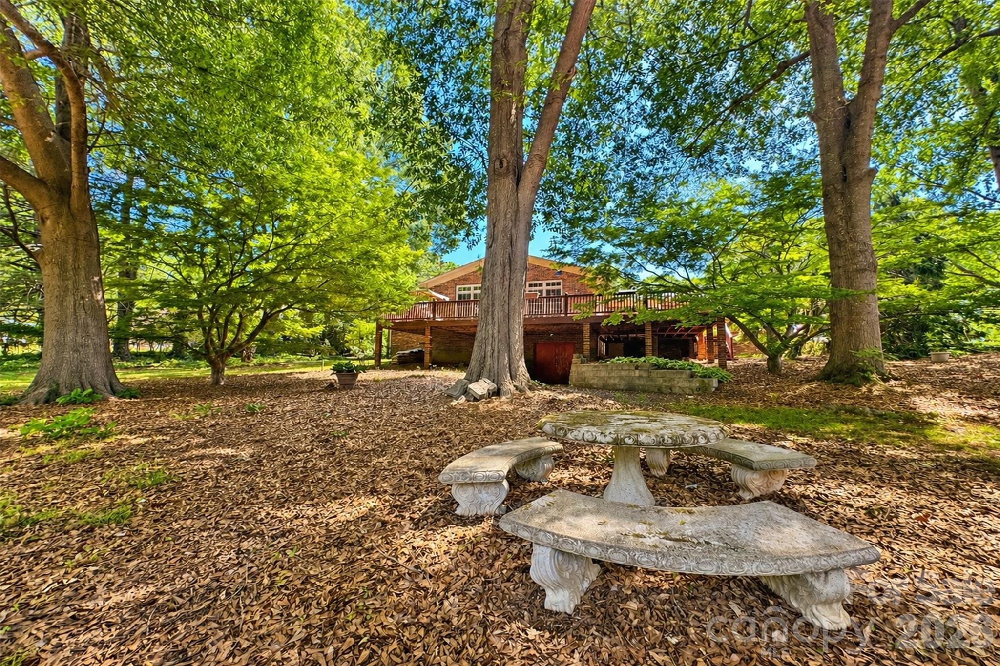 270 Lewis Ferry Road — Statesville