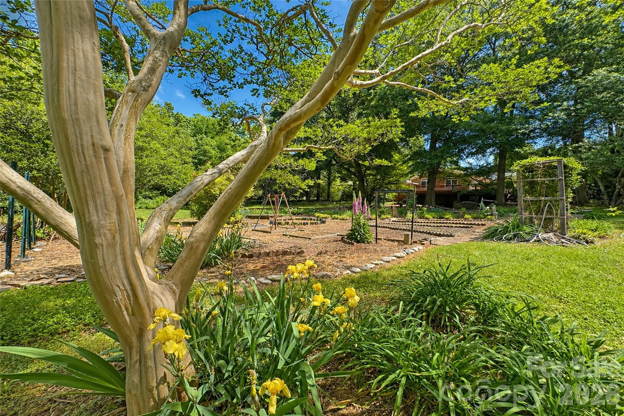 270 Lewis Ferry Road — Statesville