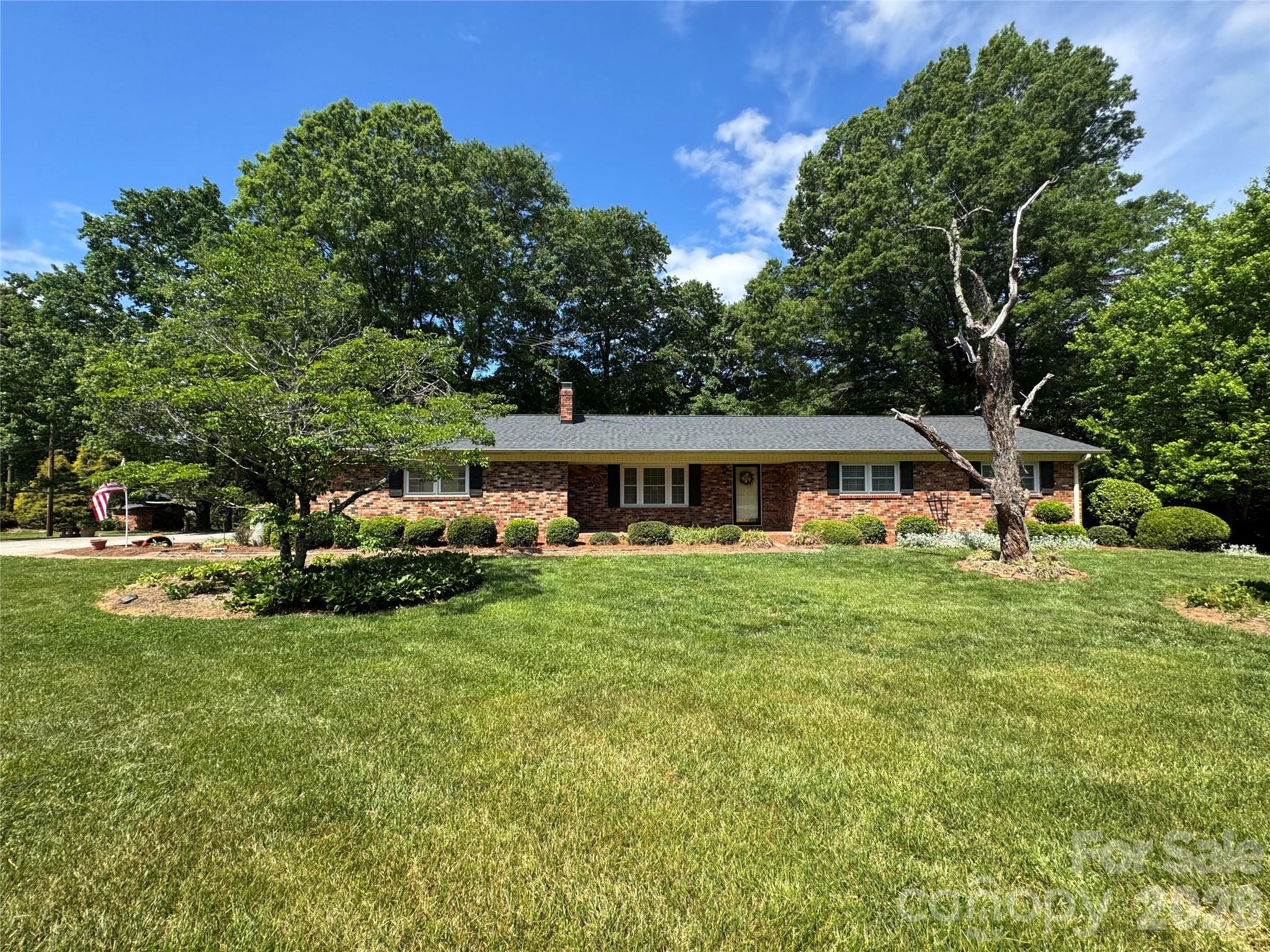 270 Lewis Ferry Road — Statesville