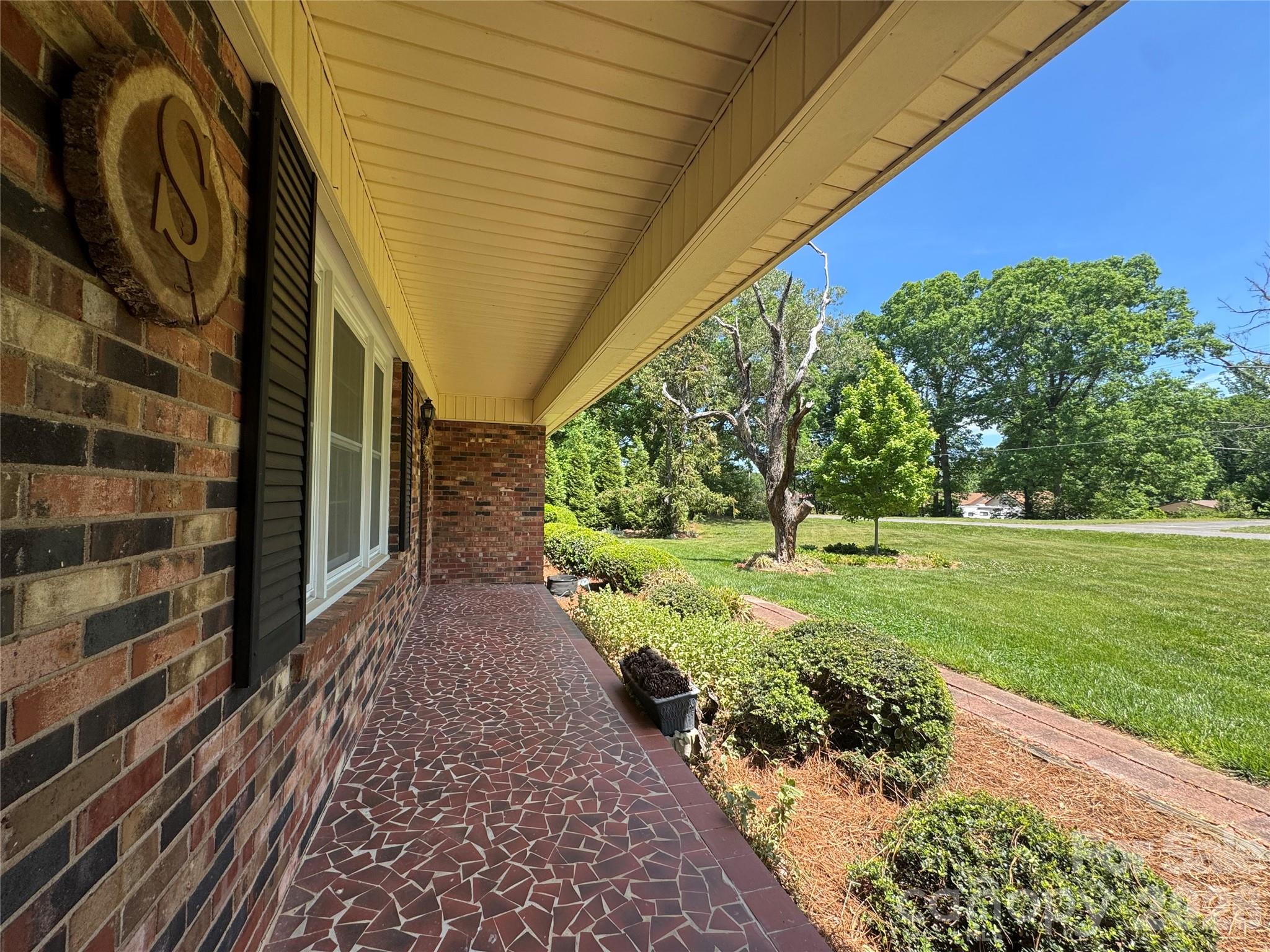 270 Lewis Ferry Road — Statesville