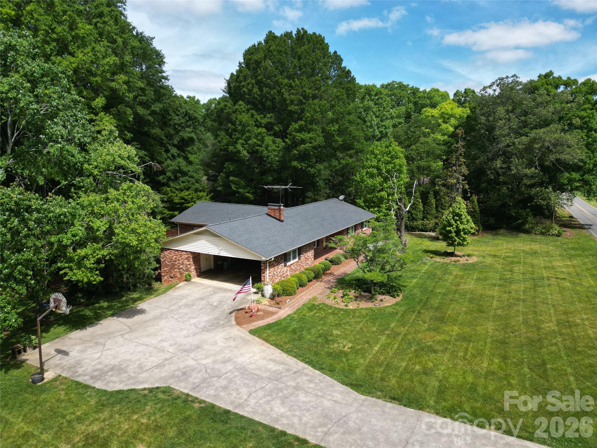 270 Lewis Ferry Road — Statesville