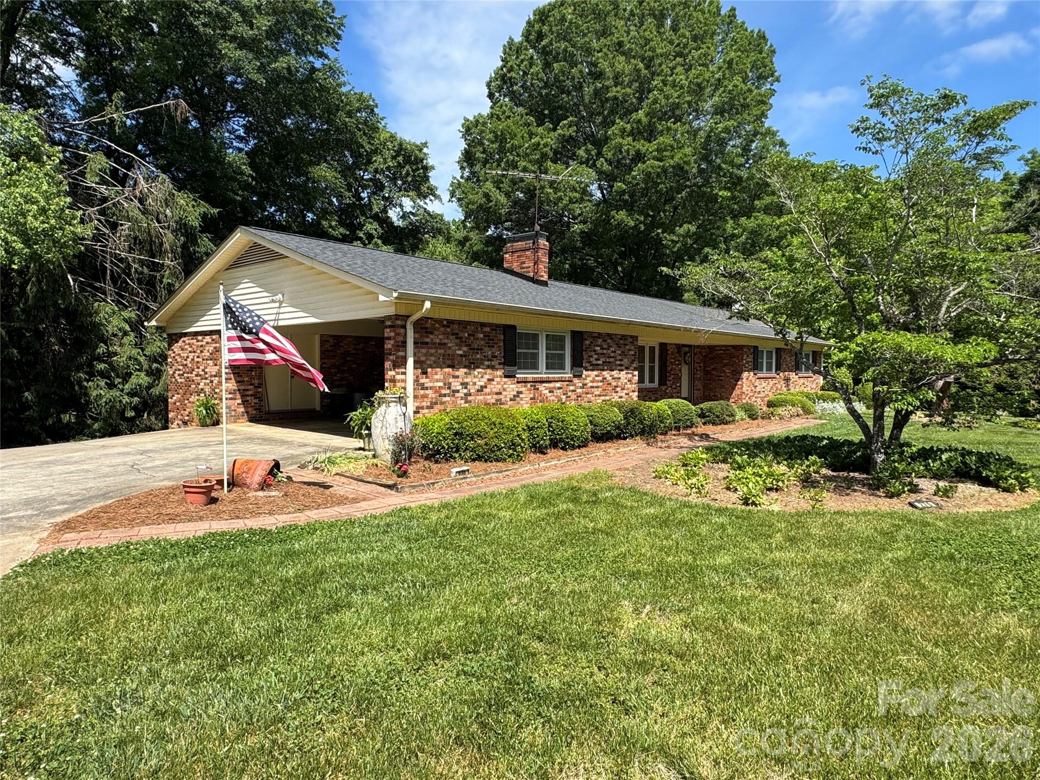 270 Lewis Ferry Road — Statesville