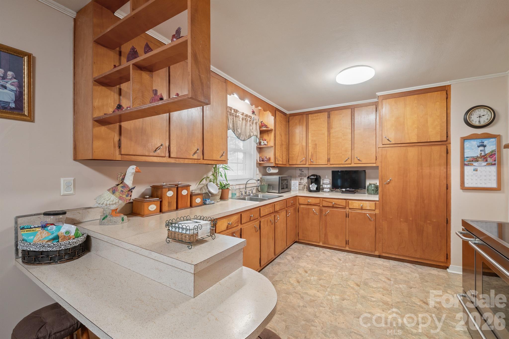 2359 Hendrix Road — Maiden