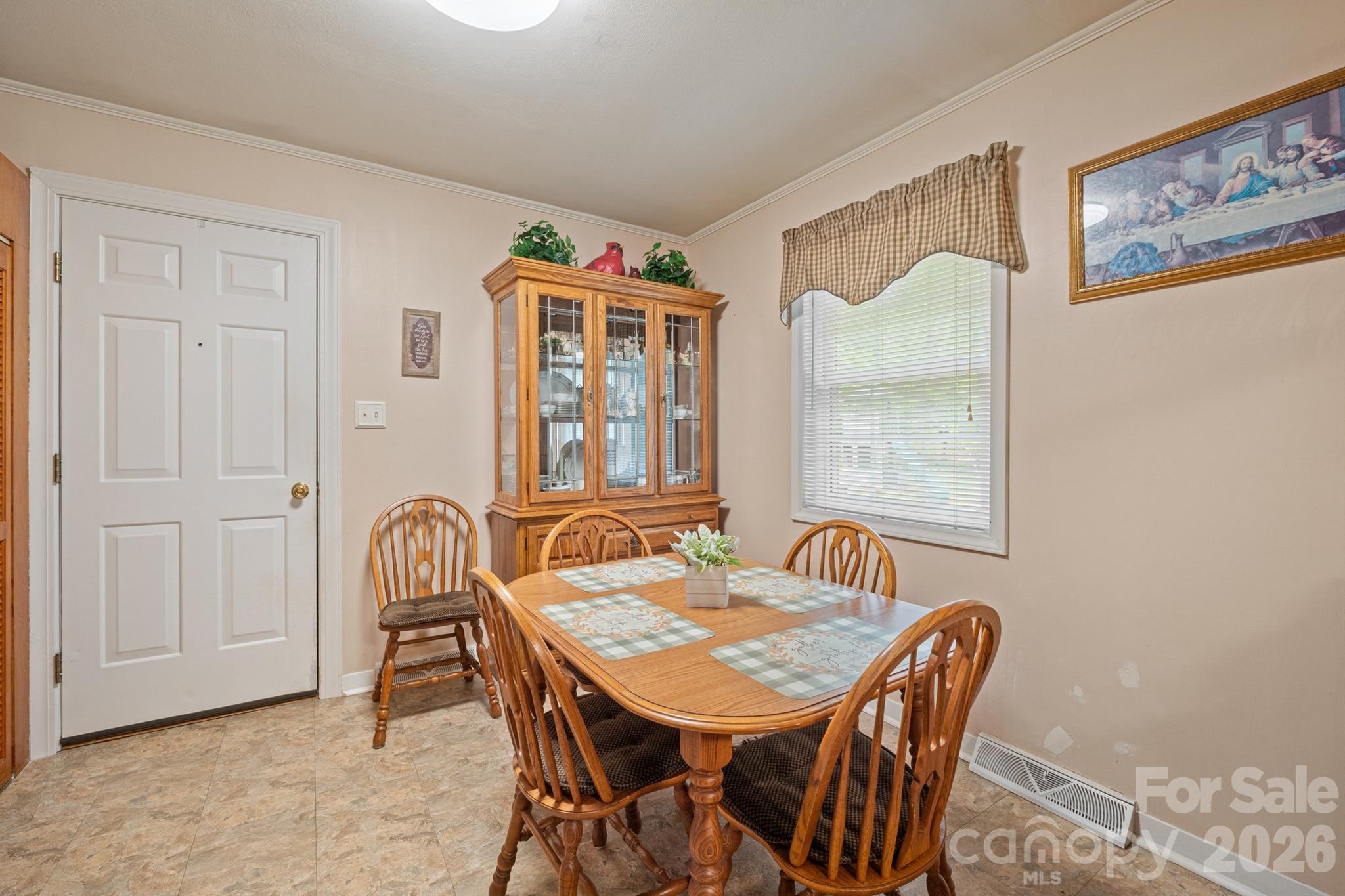 2359 Hendrix Road — Maiden