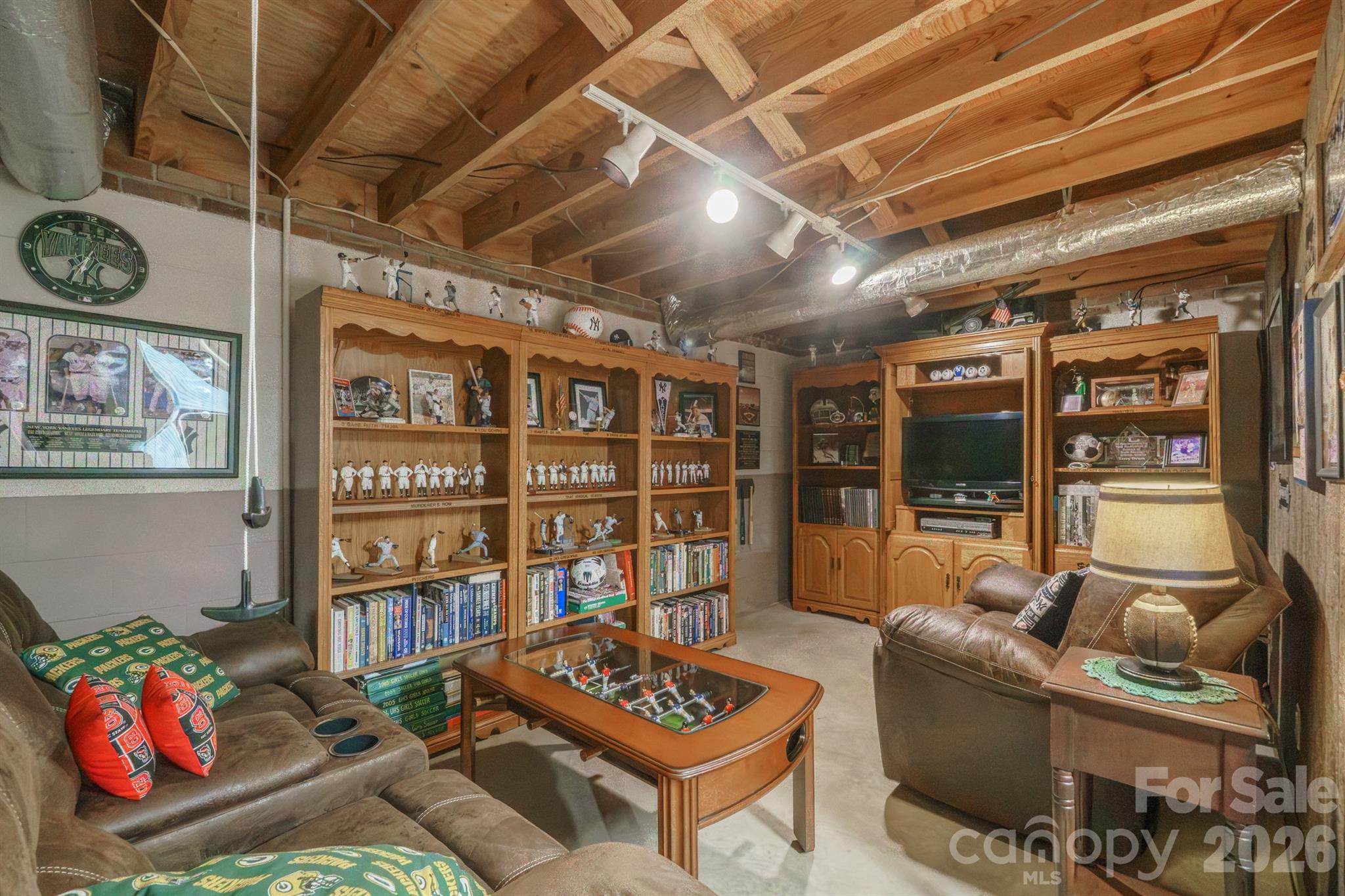 2359 Hendrix Road — Maiden
