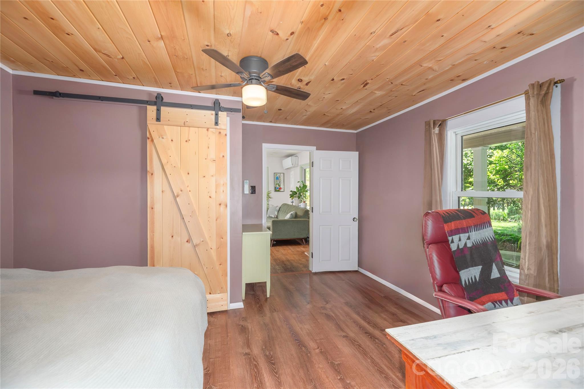 14 Murray Lane — Asheville