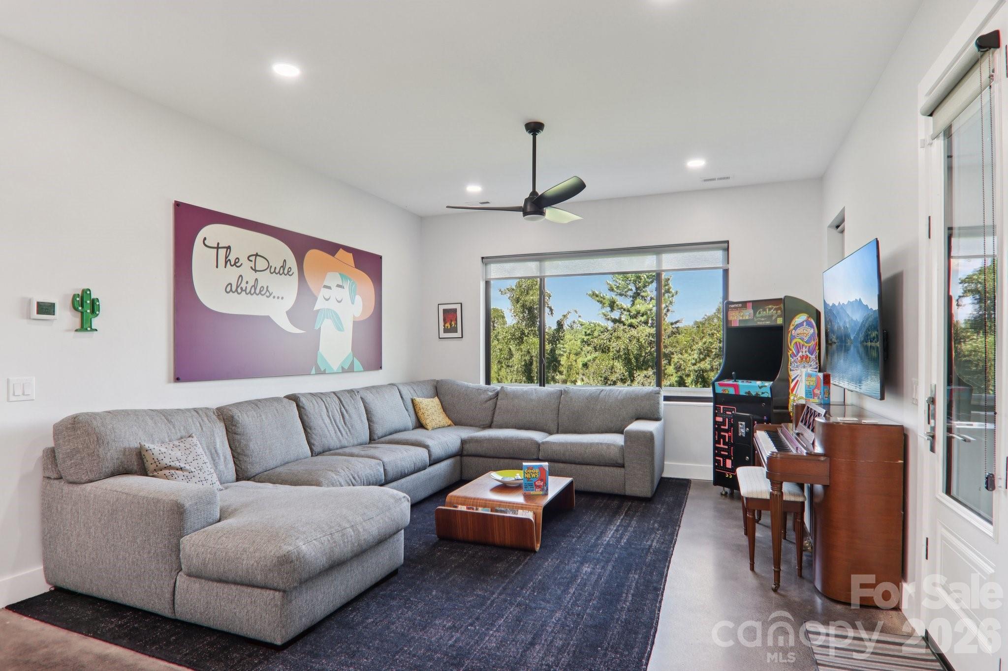 55 Laurel Spring Lane — Hendersonville