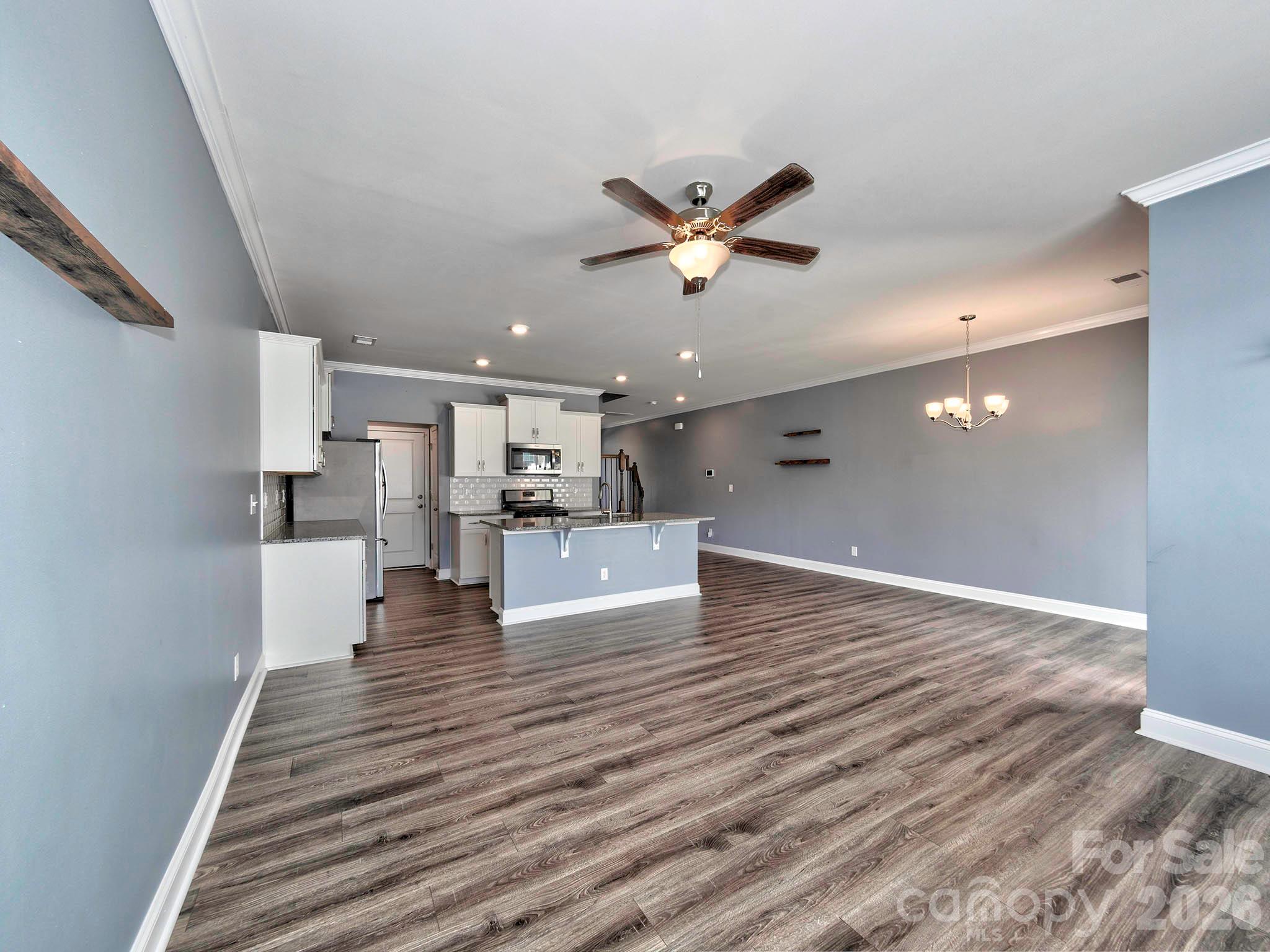 915 Emma Kate Court — Lake Wylie