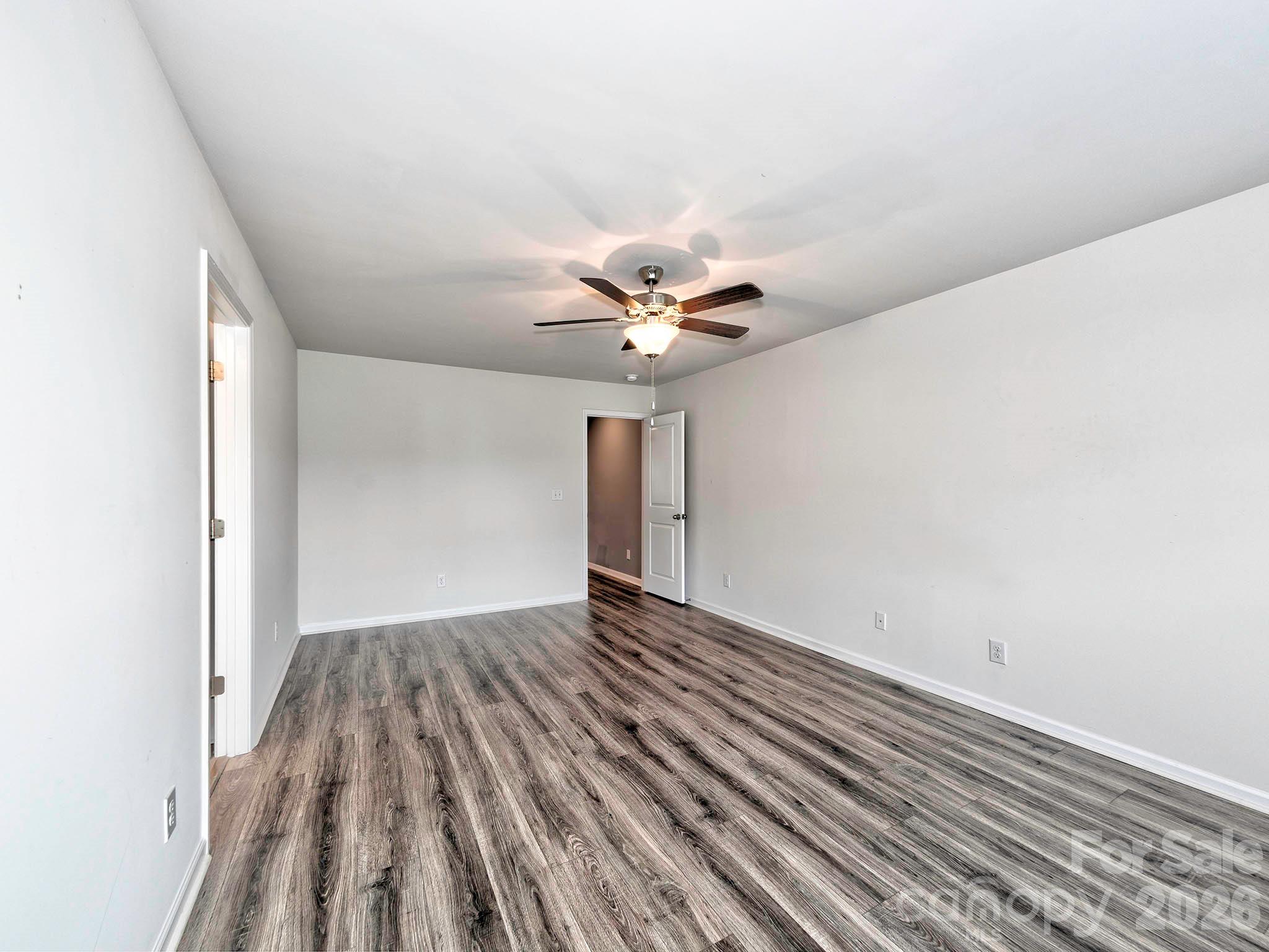 915 Emma Kate Court — Lake Wylie