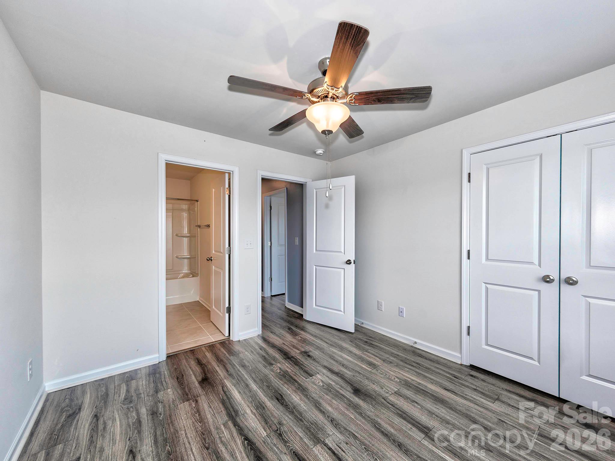 915 Emma Kate Court — Lake Wylie