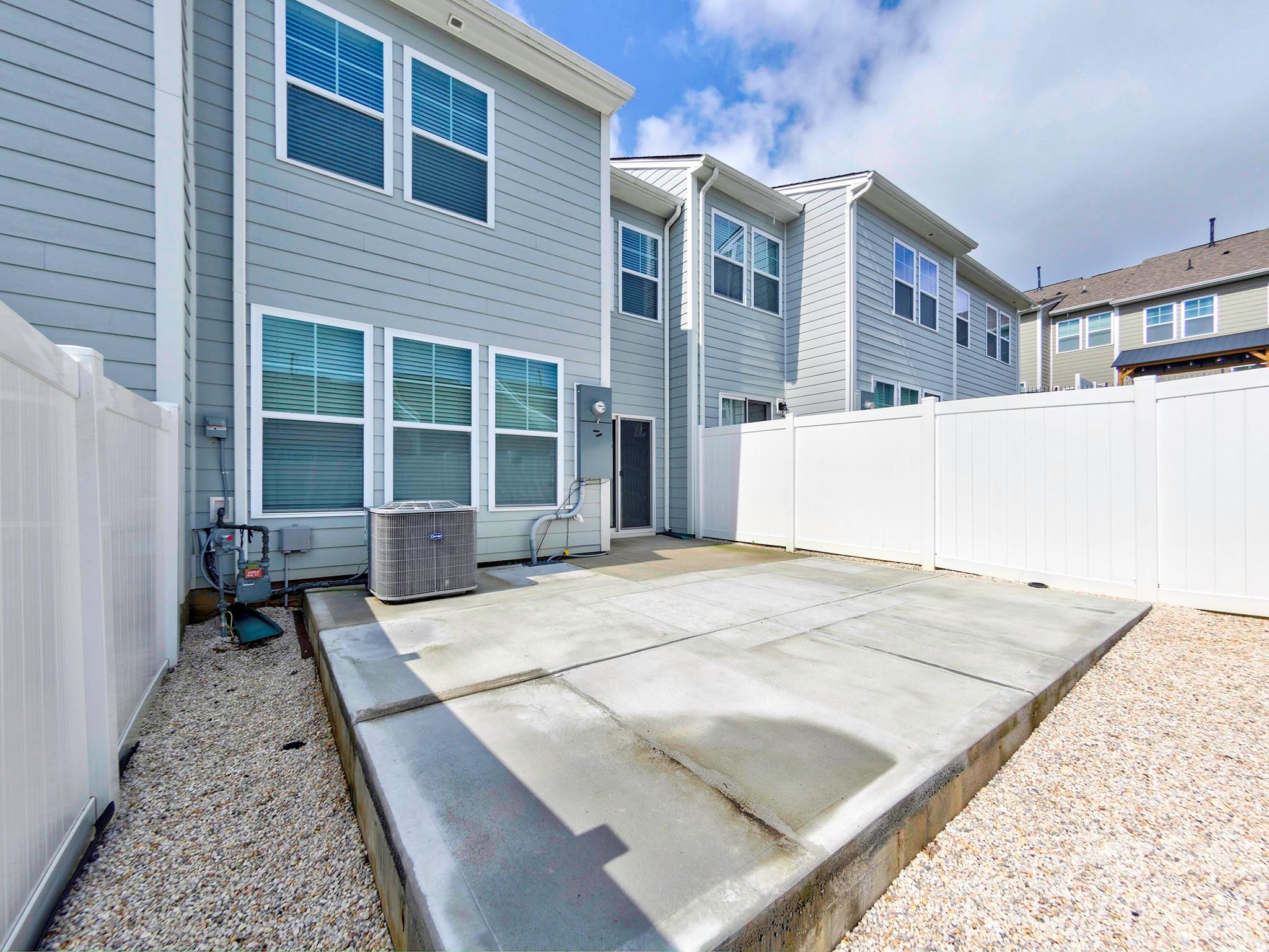 915 Emma Kate Court — Lake Wylie