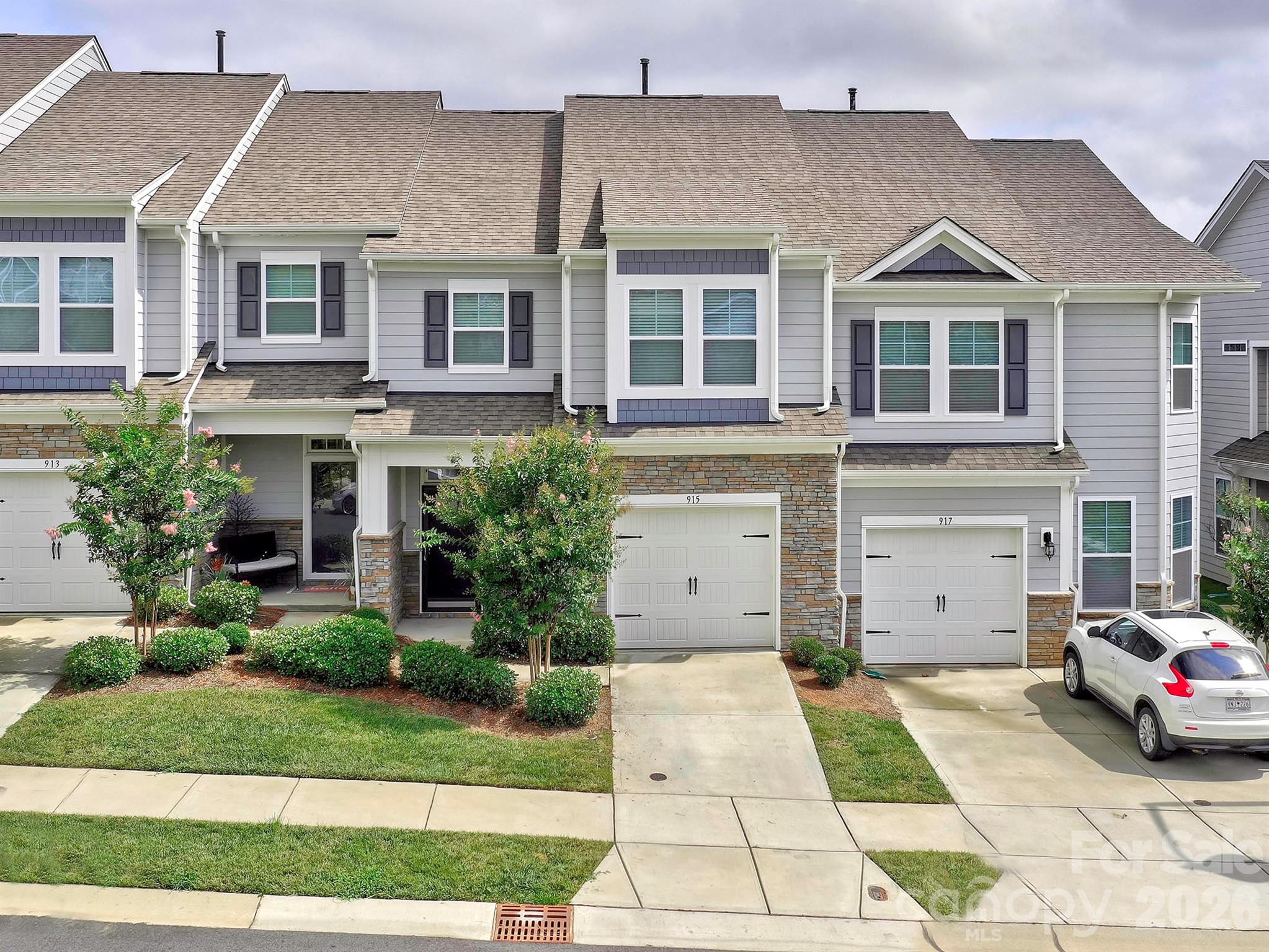 915 Emma Kate Court — Lake Wylie