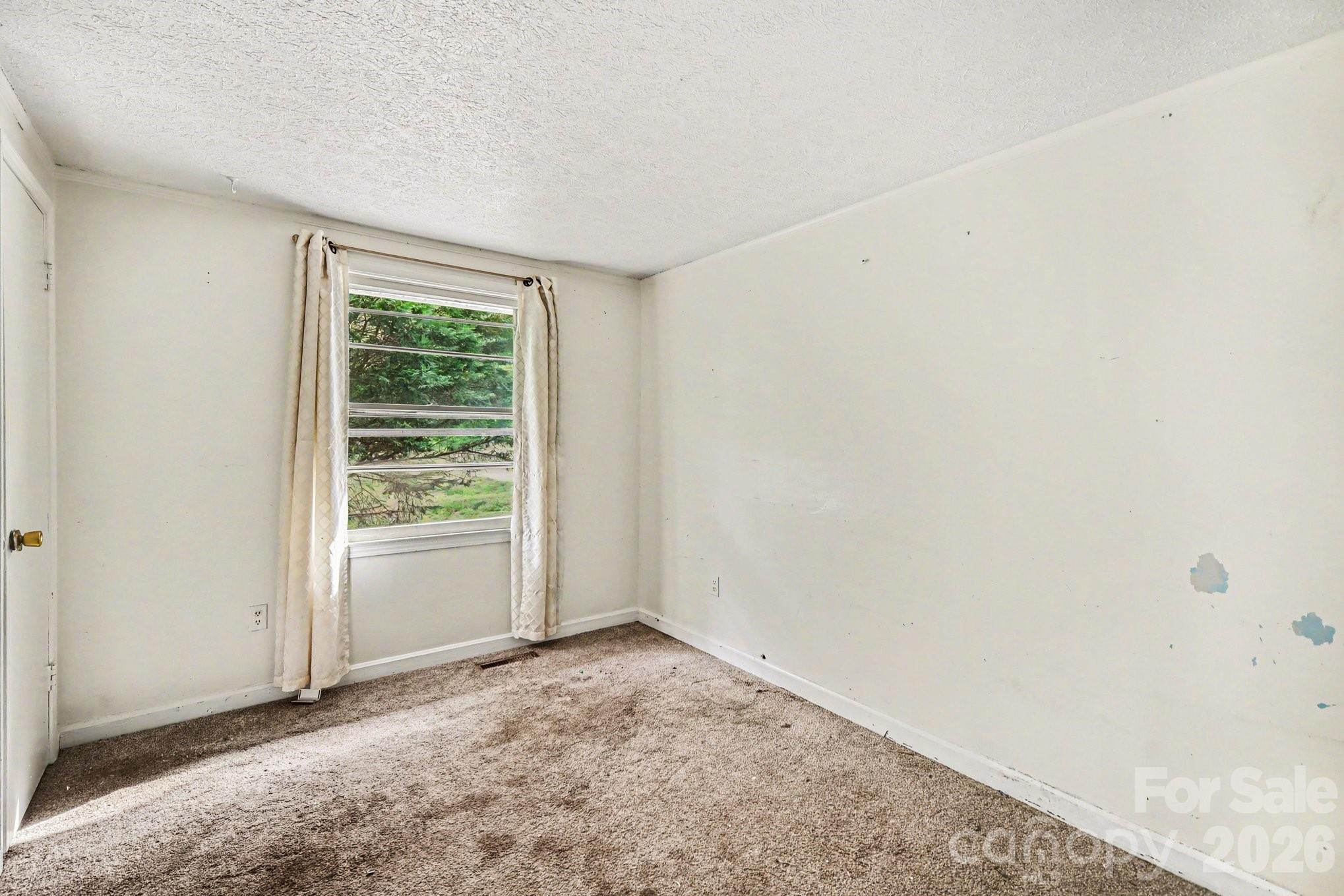 607 Texas Trail — Dallas