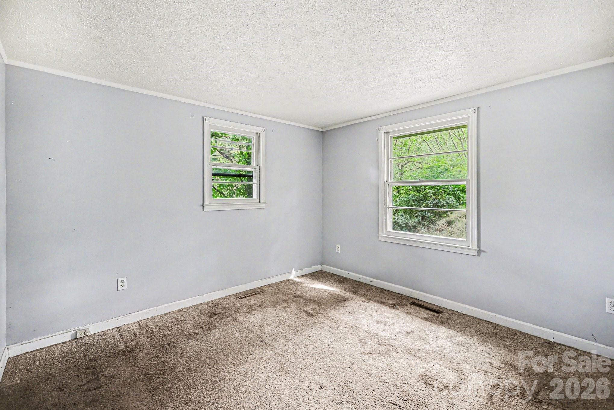 607 Texas Trail — Dallas