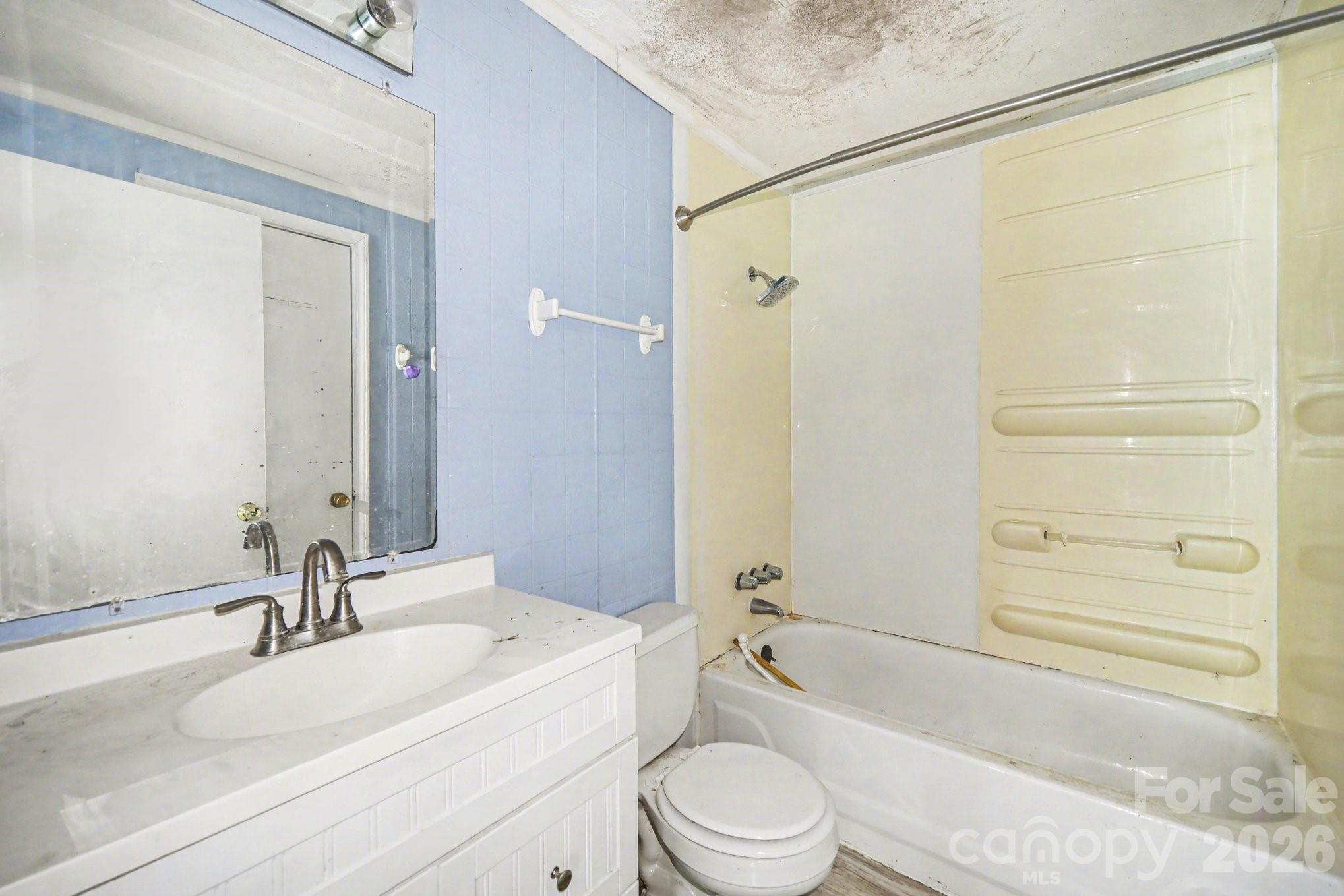 607 Texas Trail — Dallas
