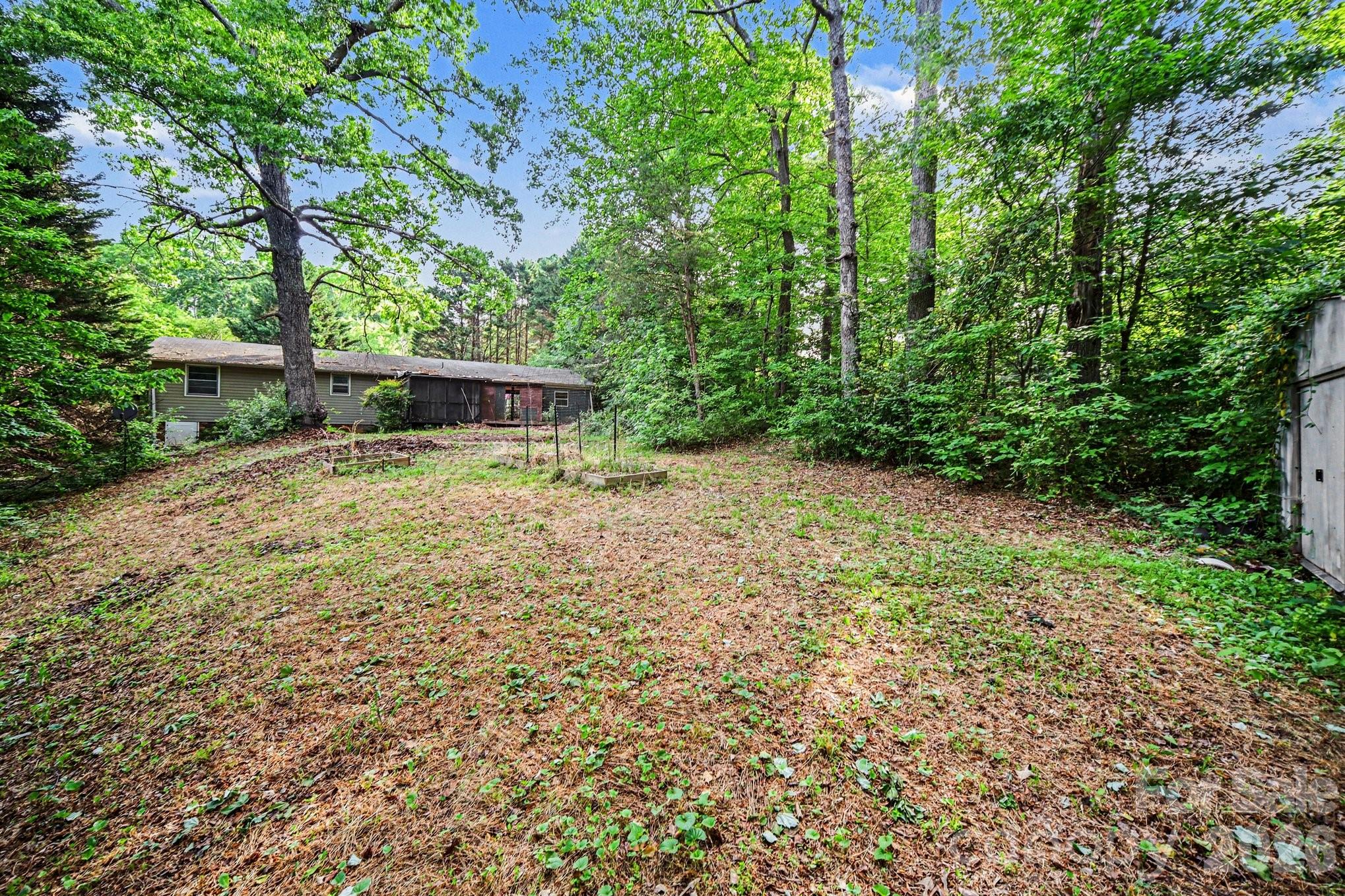 607 Texas Trail — Dallas