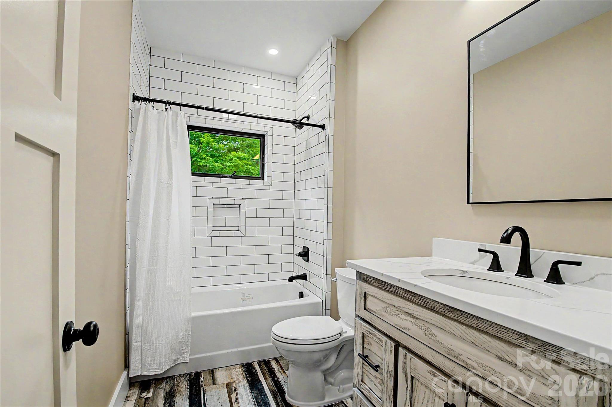 107 N Dakota Drive — Rutherfordton