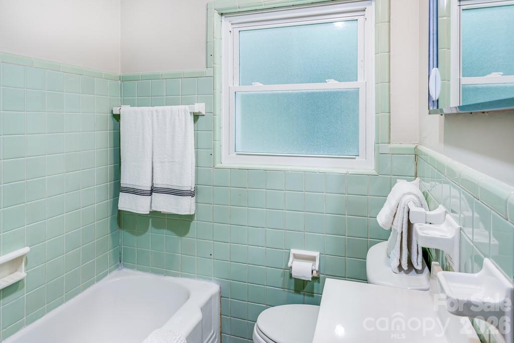 2629 Soco Road — Maggie Valley