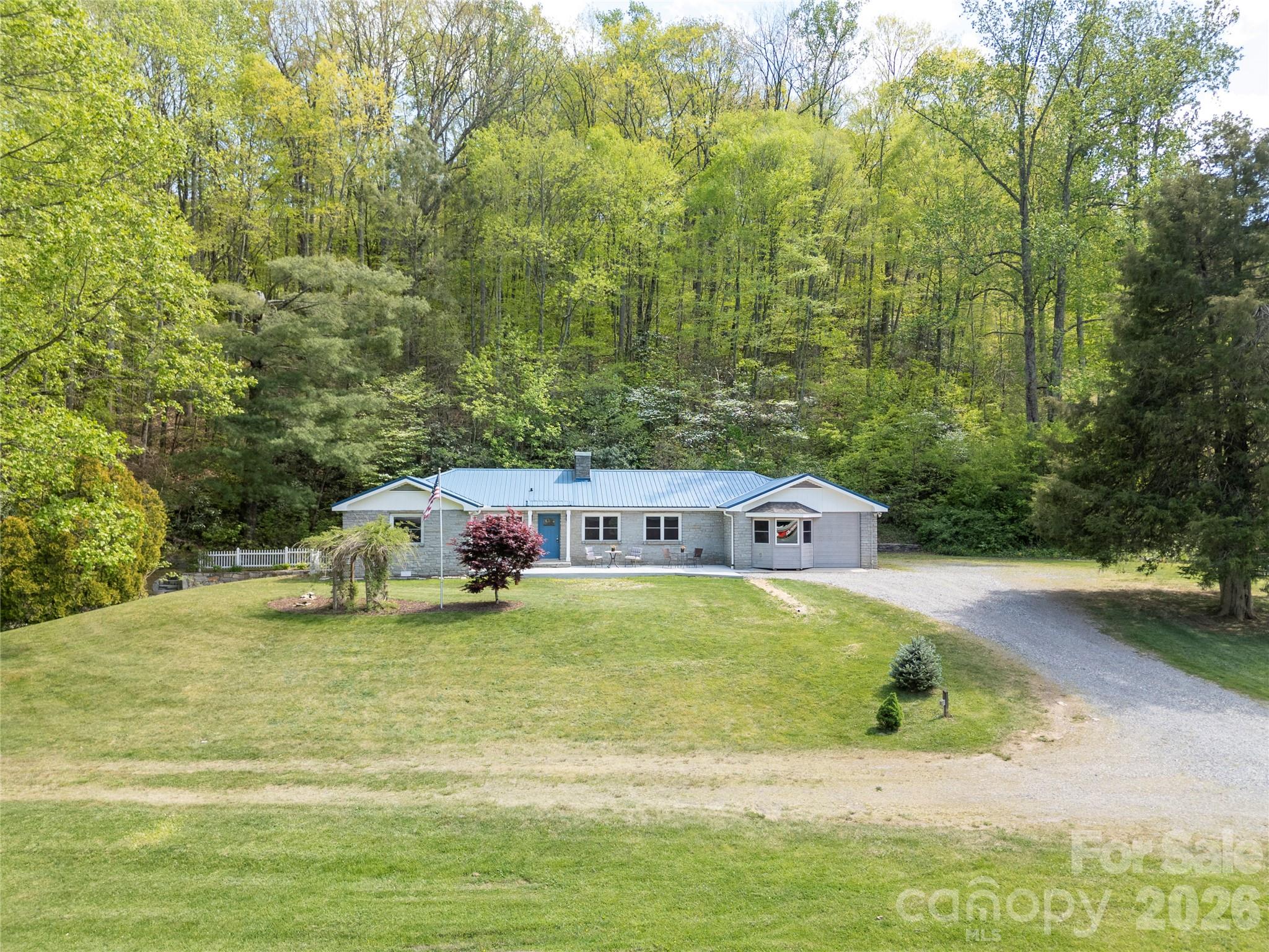 2629 Soco Road — Maggie Valley