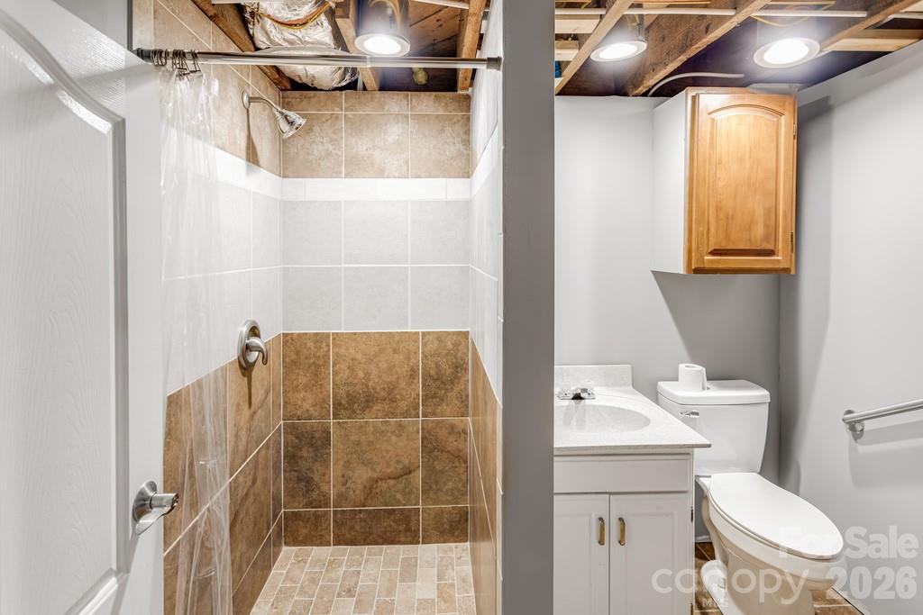 2629 Soco Road — Maggie Valley