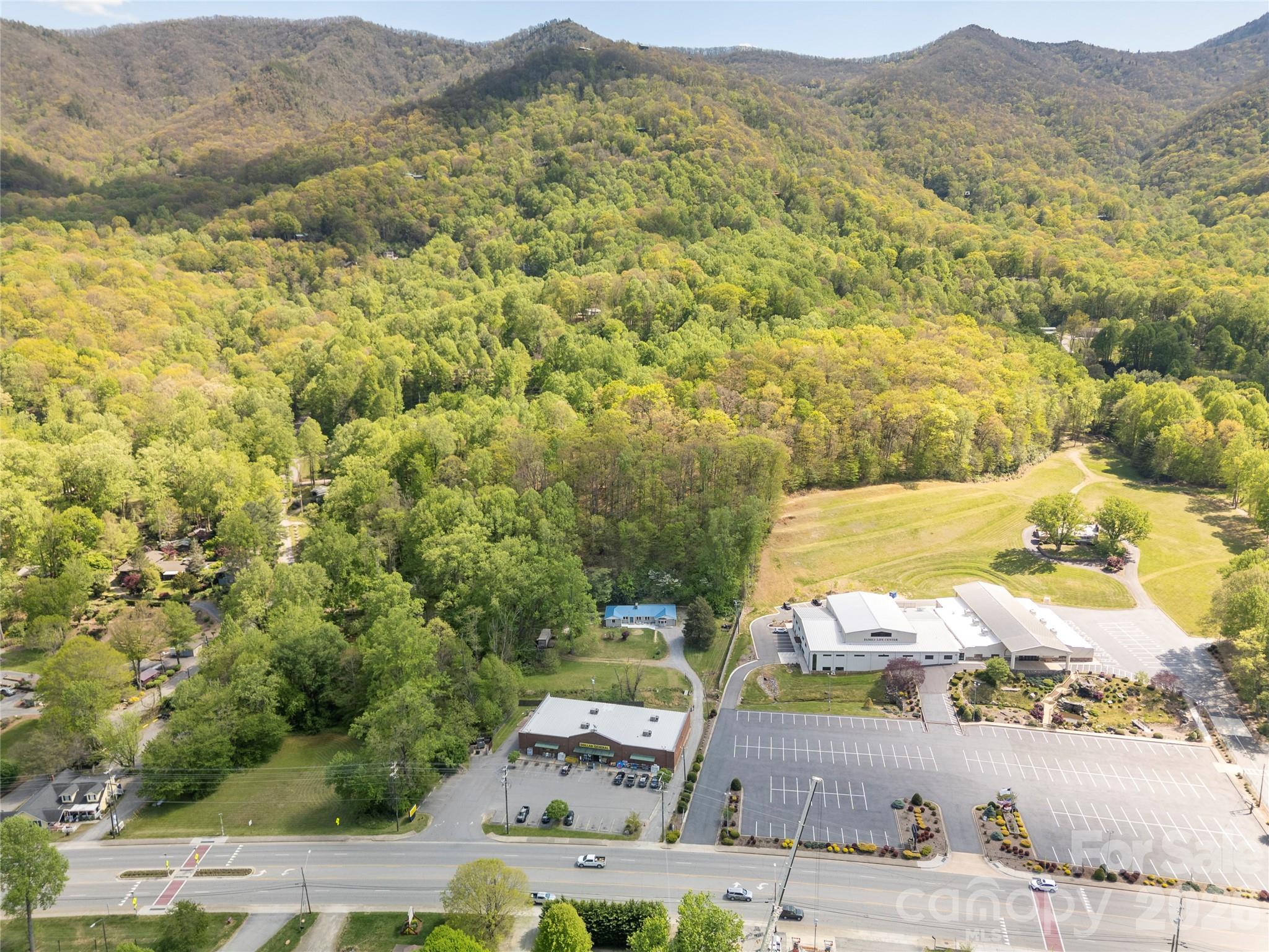 2629 Soco Road — Maggie Valley
