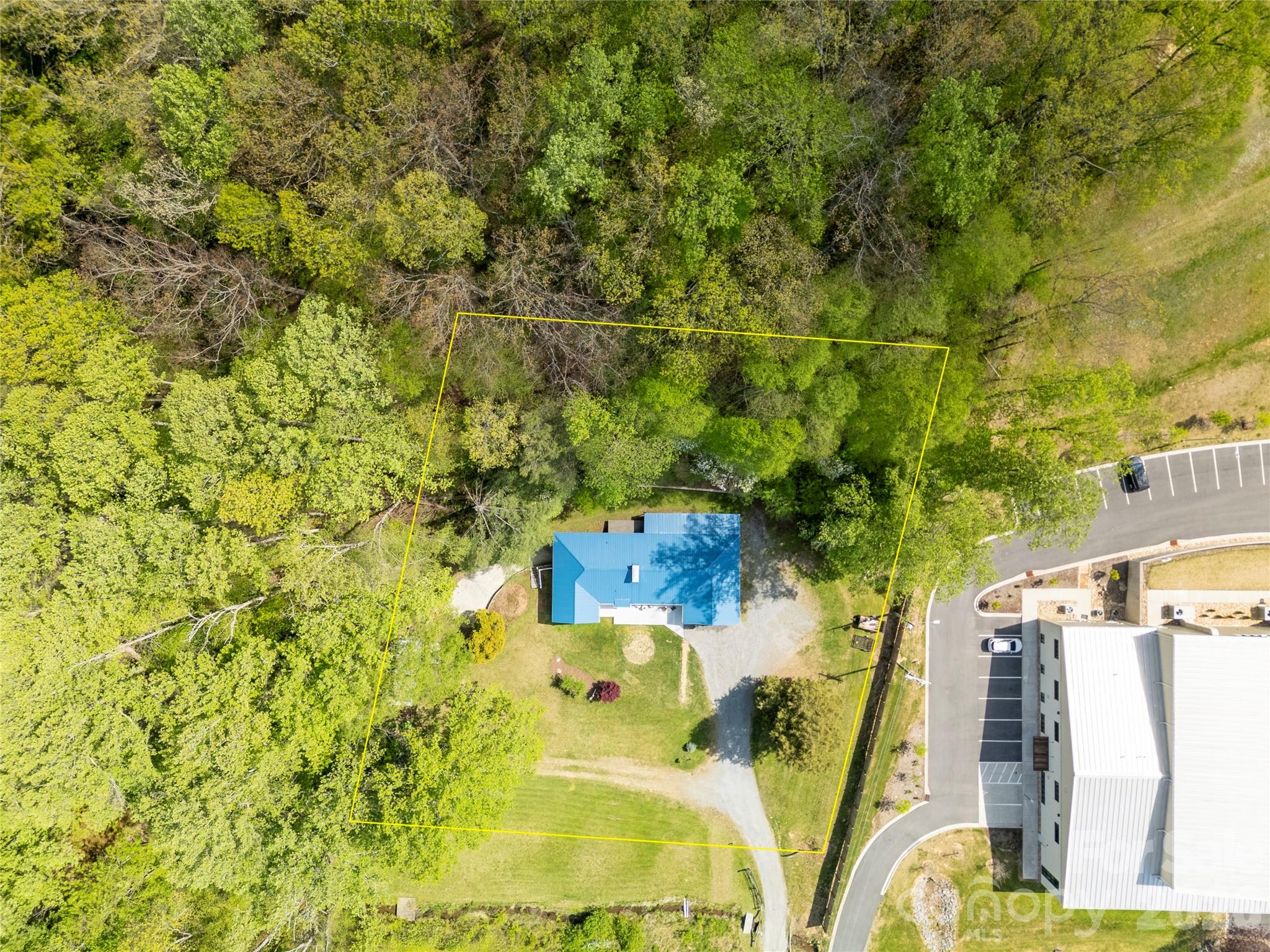 2629 Soco Road — Maggie Valley