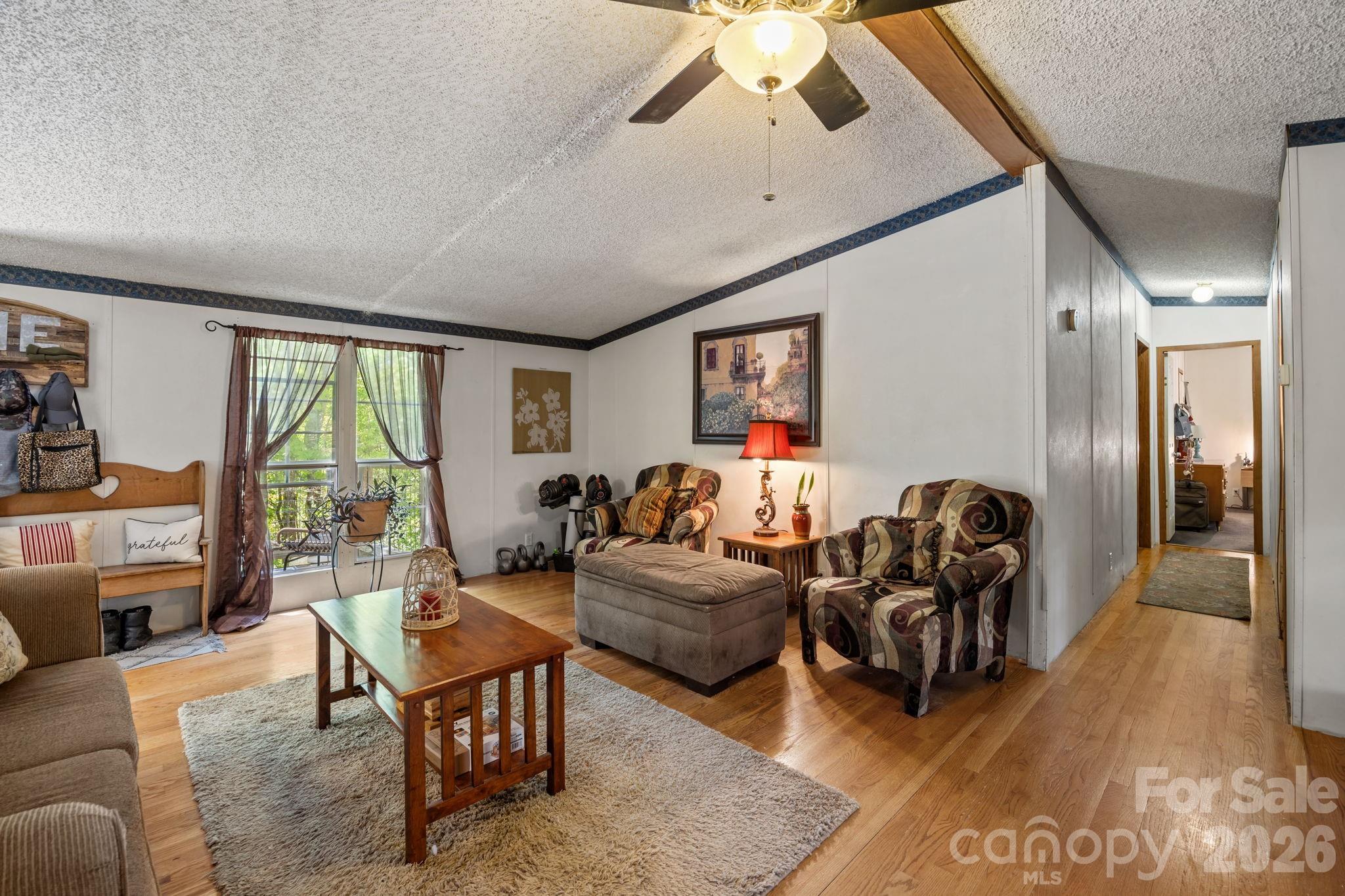 25 Weaver Lane — Black Mountain