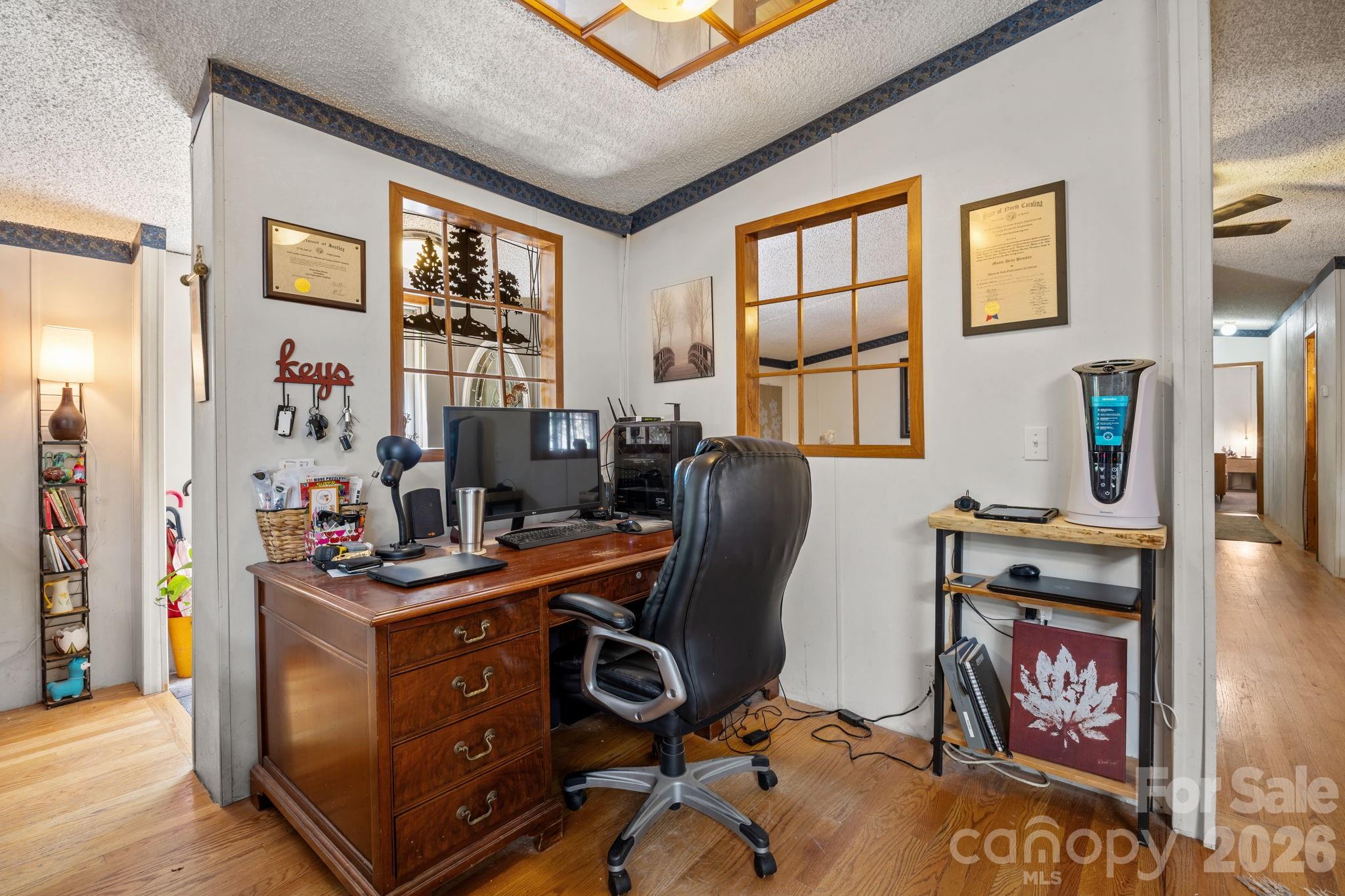 25 Weaver Lane — Black Mountain