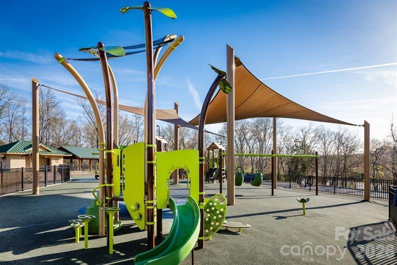 11006 Rococo Lane — Charlotte