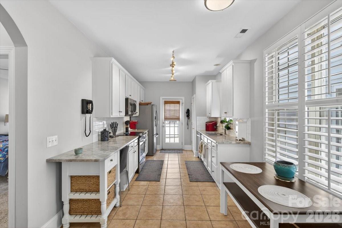 5106 Alysheba Drive — Indian Trail