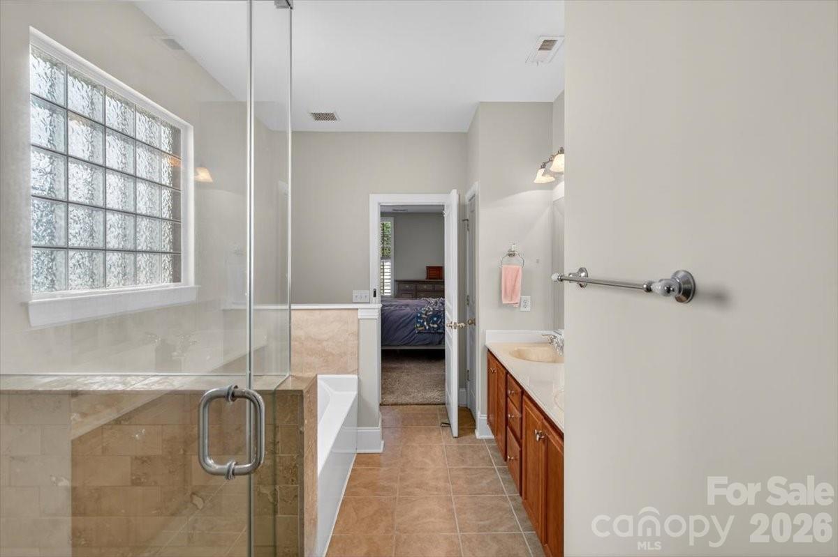 5106 Alysheba Drive — Indian Trail