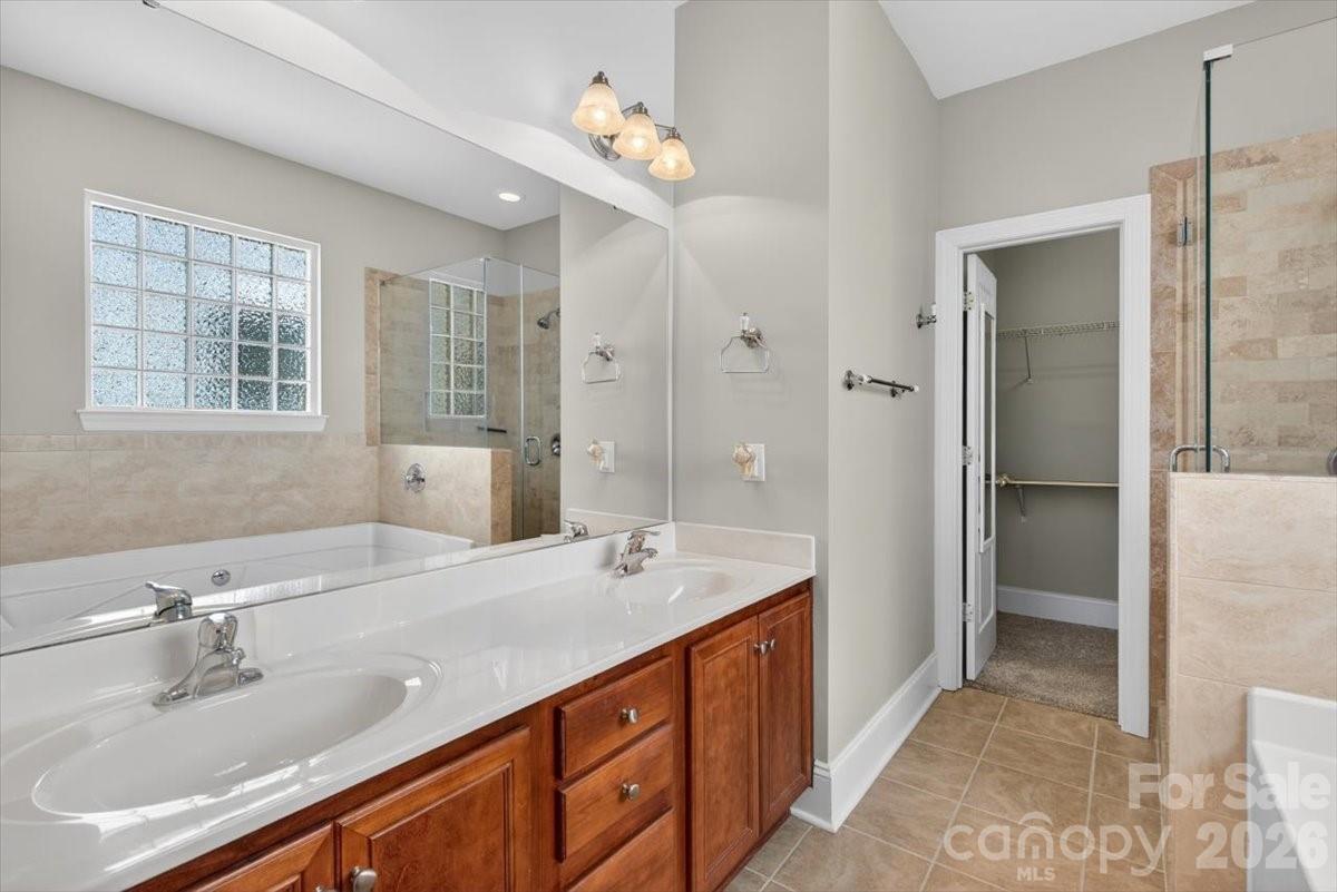 5106 Alysheba Drive — Indian Trail