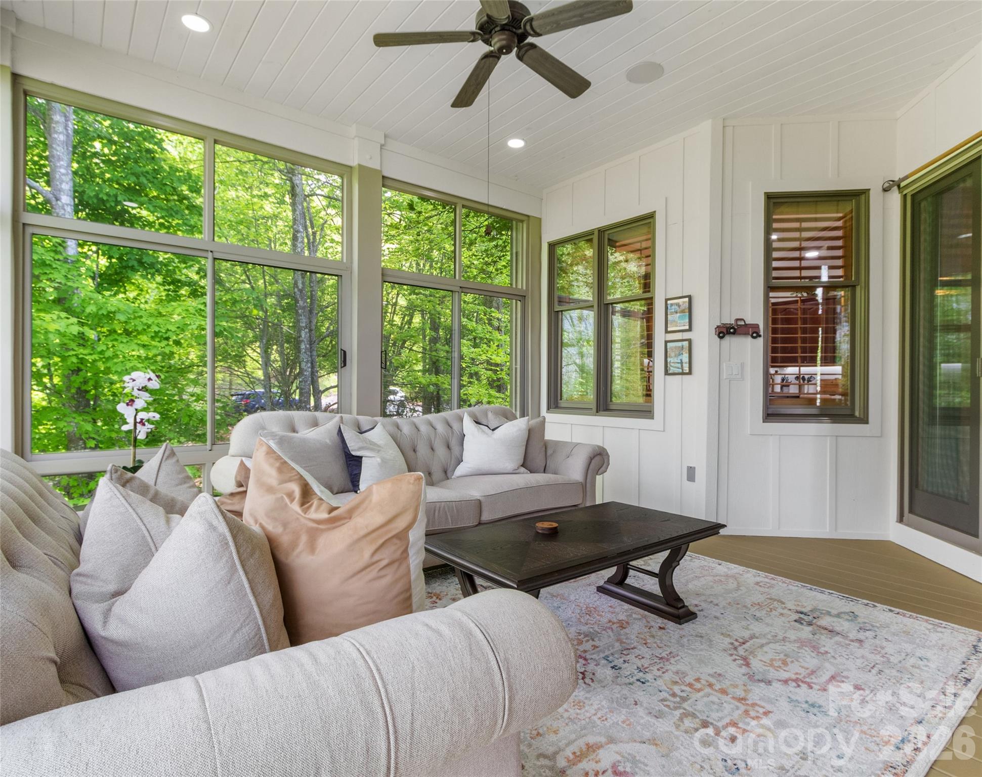 266 Sunset Point Road #B2 — Burnsville