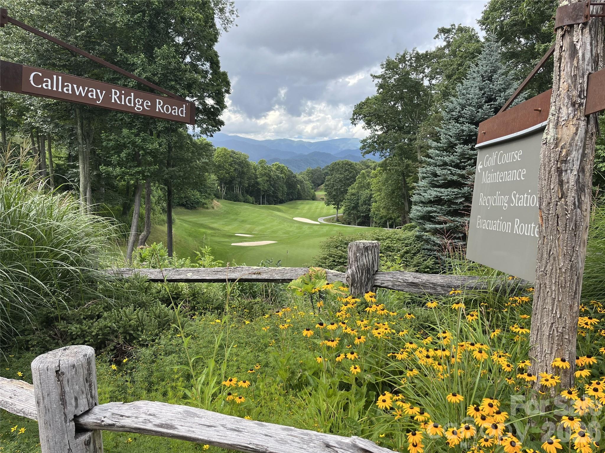 266 Sunset Point Road #B2 — Burnsville