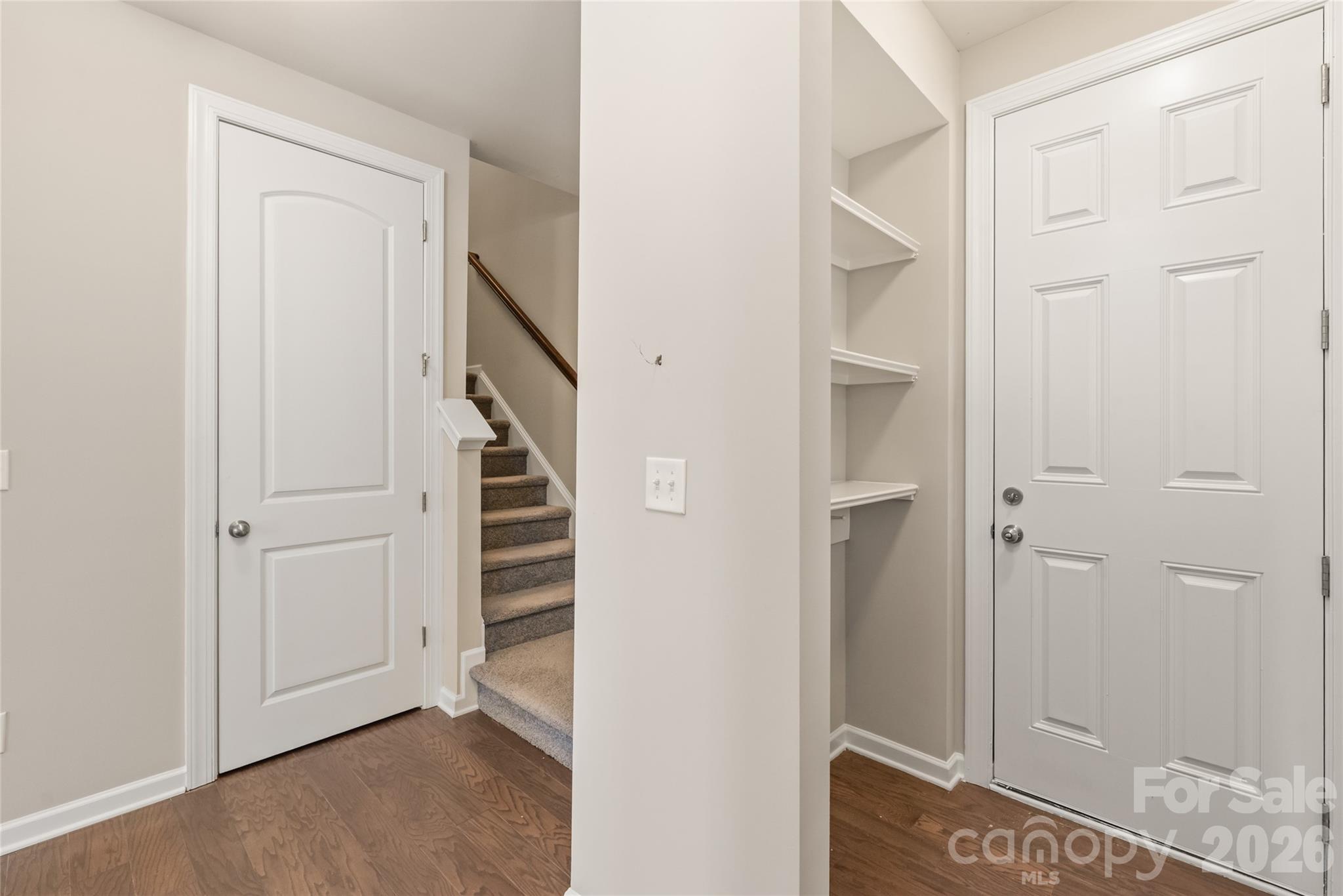 5662 Stonewells Drive — Charlotte