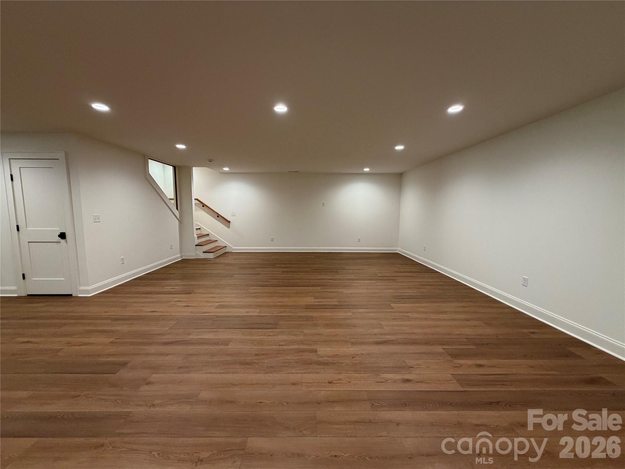 316 Big Raven Lane — Saluda