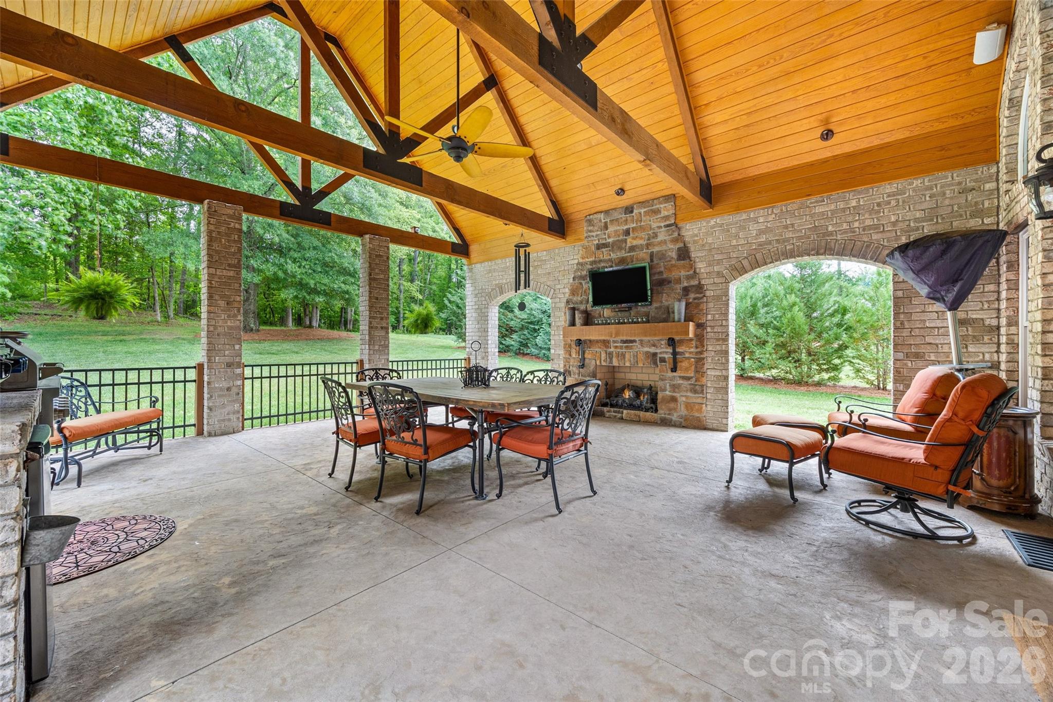 222 Lord Dunluce Street — Rock Hill