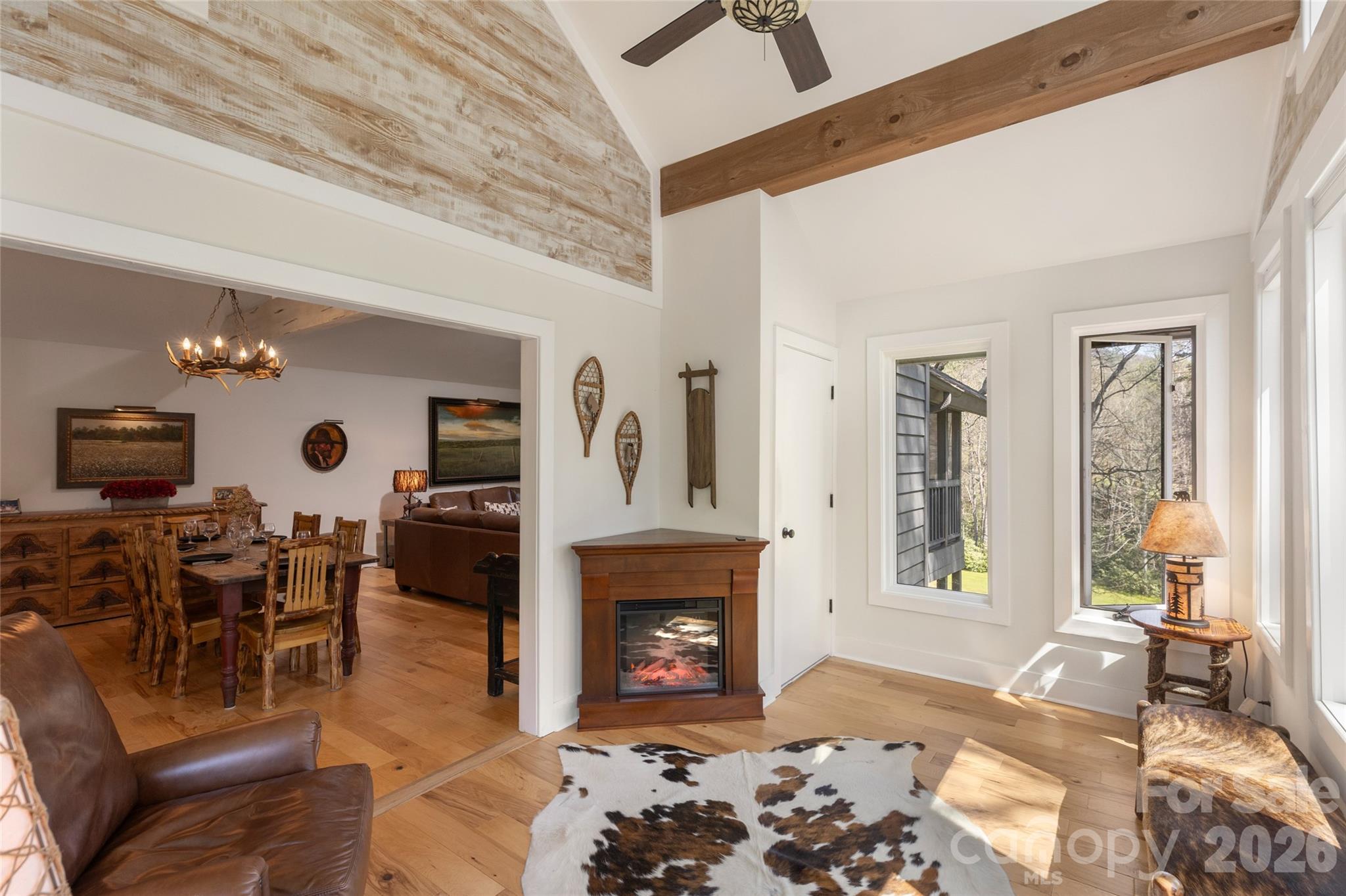 111 River Park Villas Drive — Sapphire