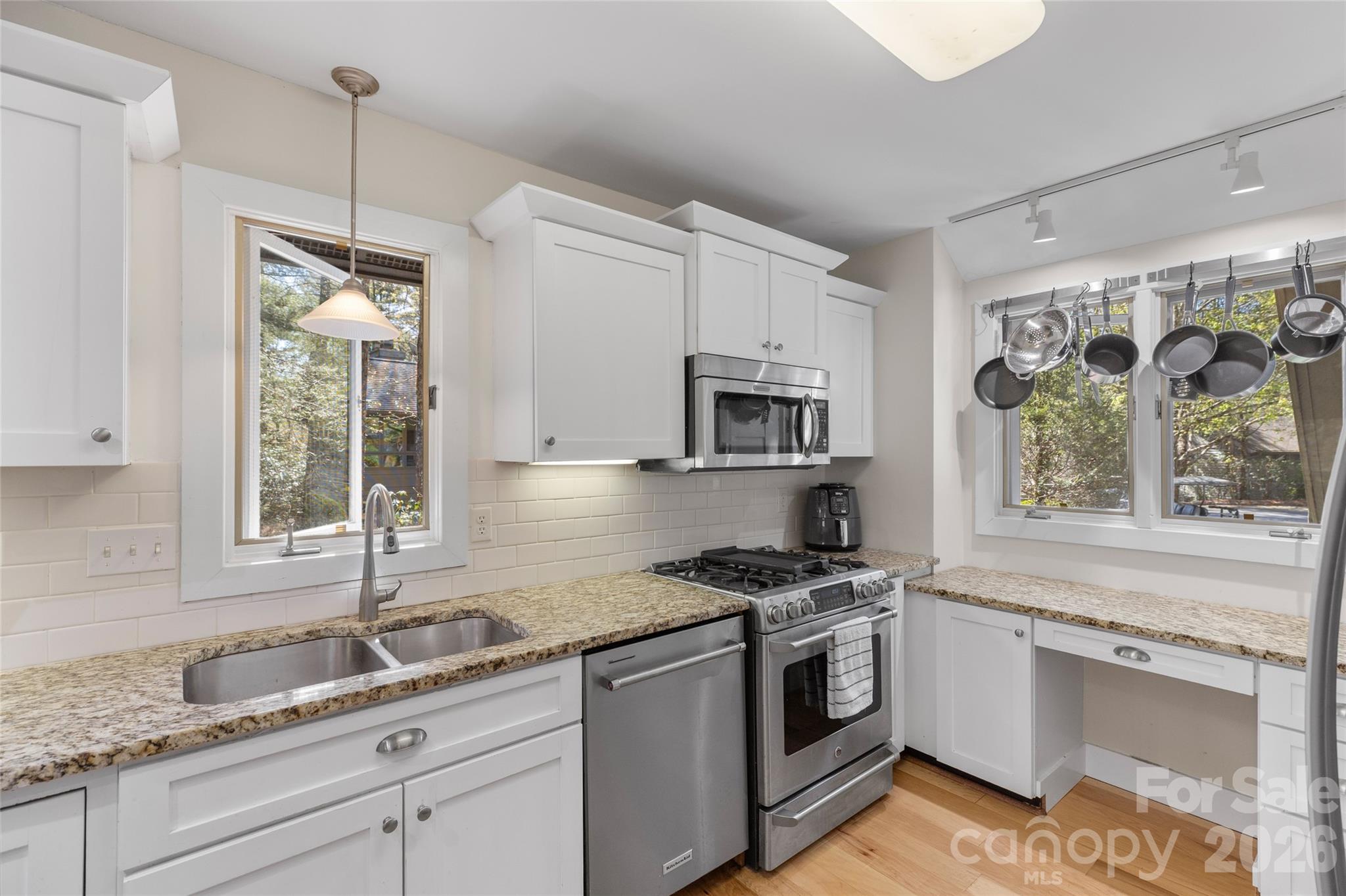 111 River Park Villas Drive — Sapphire