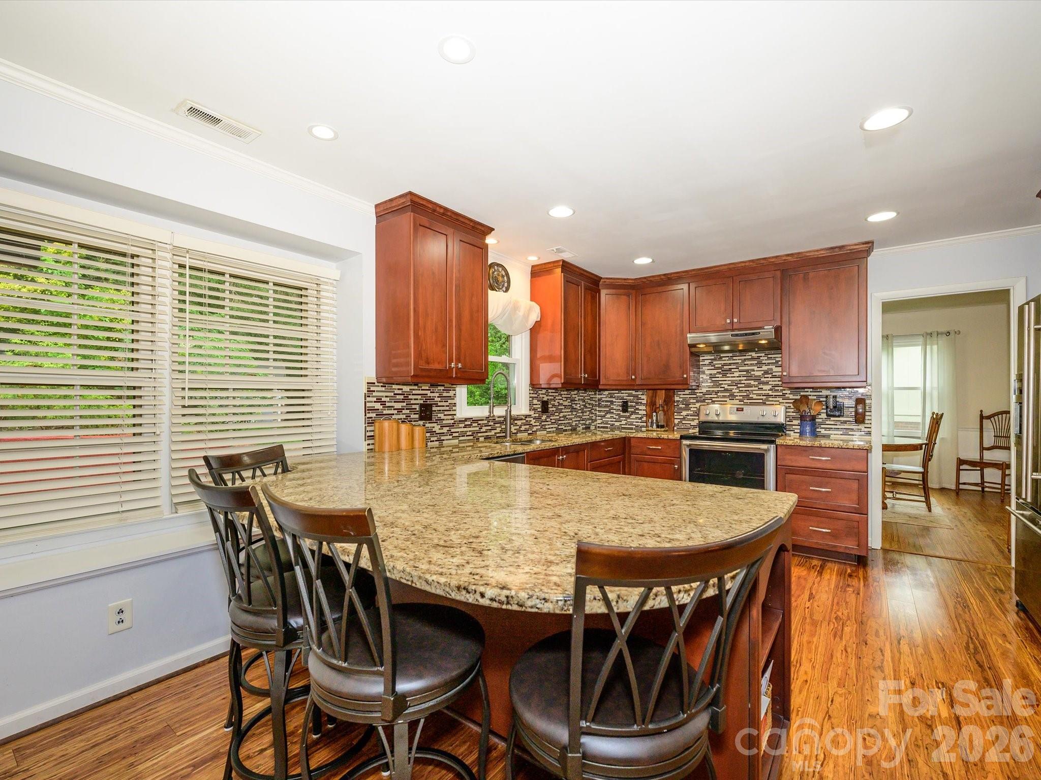 9607 Riddick Place — Matthews