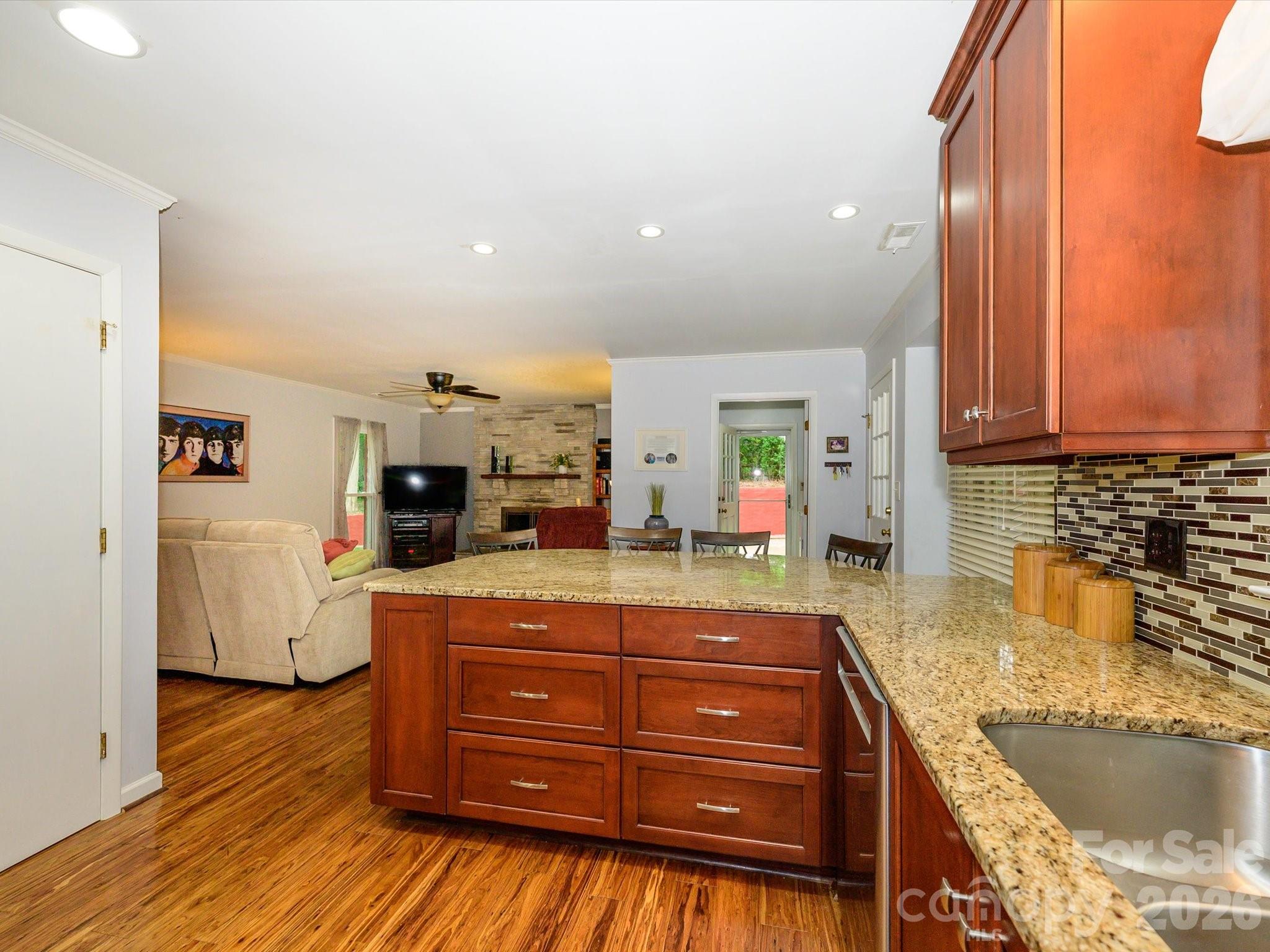 9607 Riddick Place — Matthews