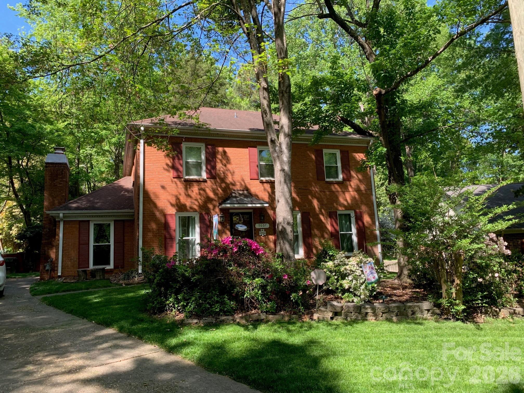 9607 Riddick Place — Matthews
