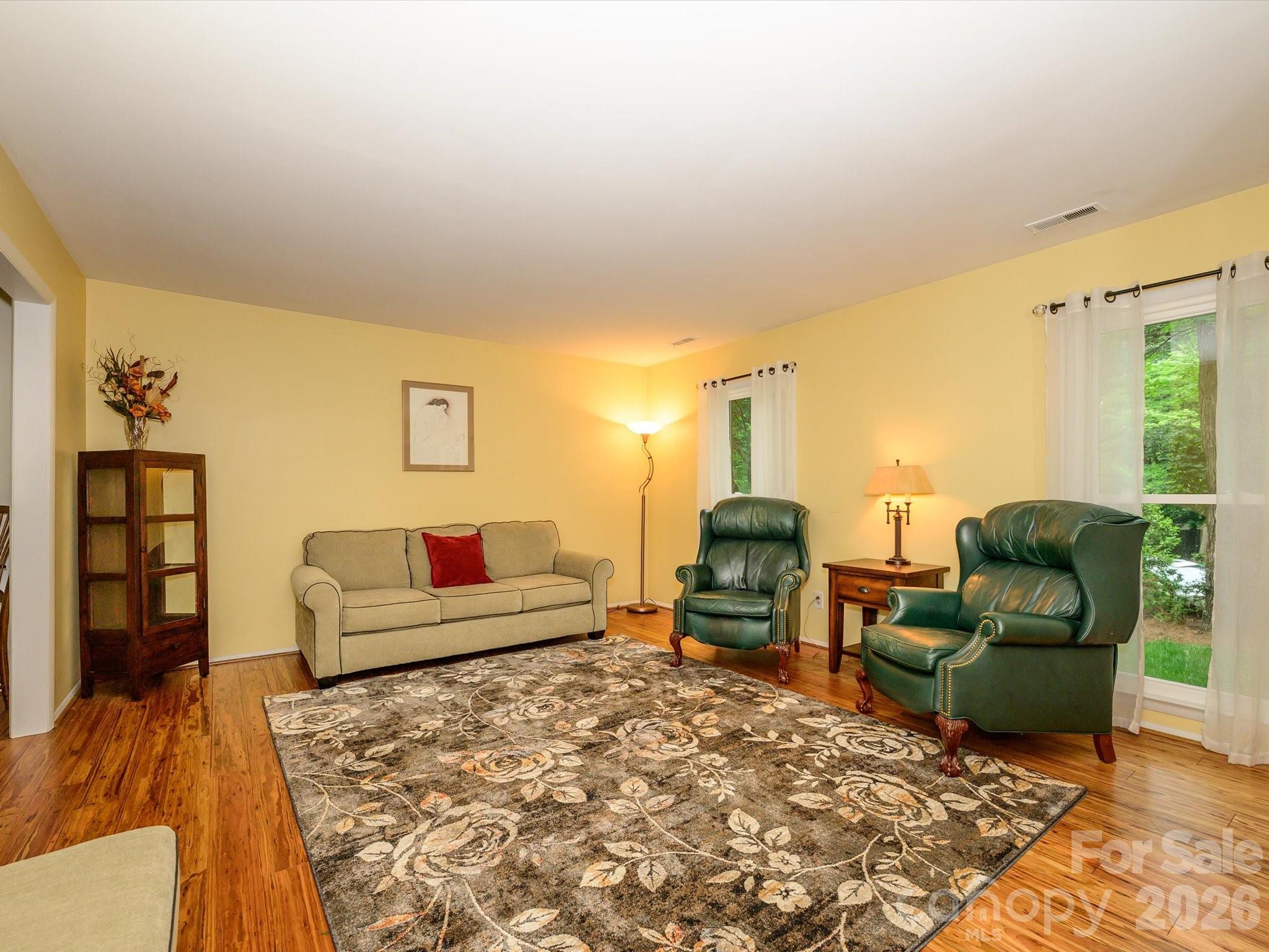 9607 Riddick Place — Matthews