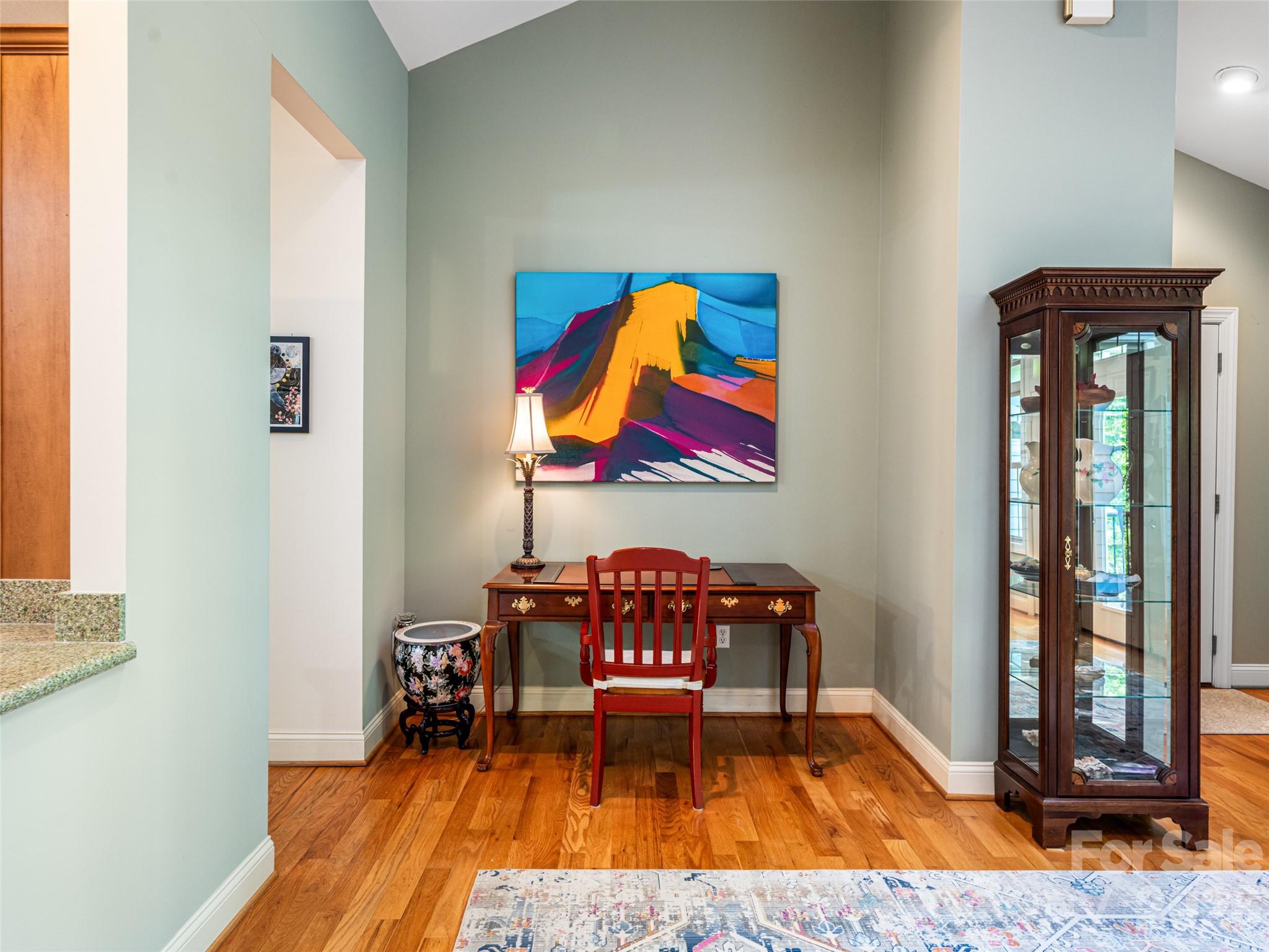 4 Dogwood Glen Circle — Etowah